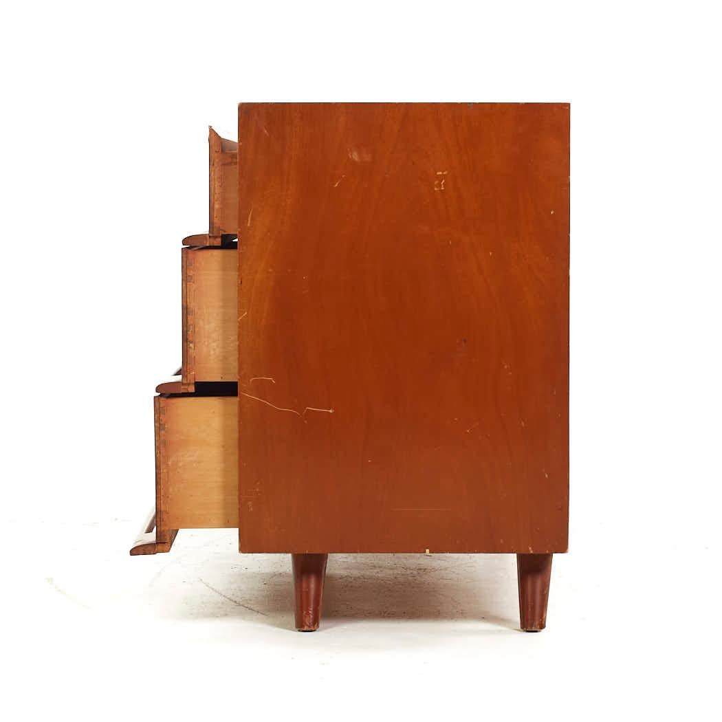 Edmond Spence Mid Century Birch Lowboy Dresser In Good Condition For Sale In Countryside, IL