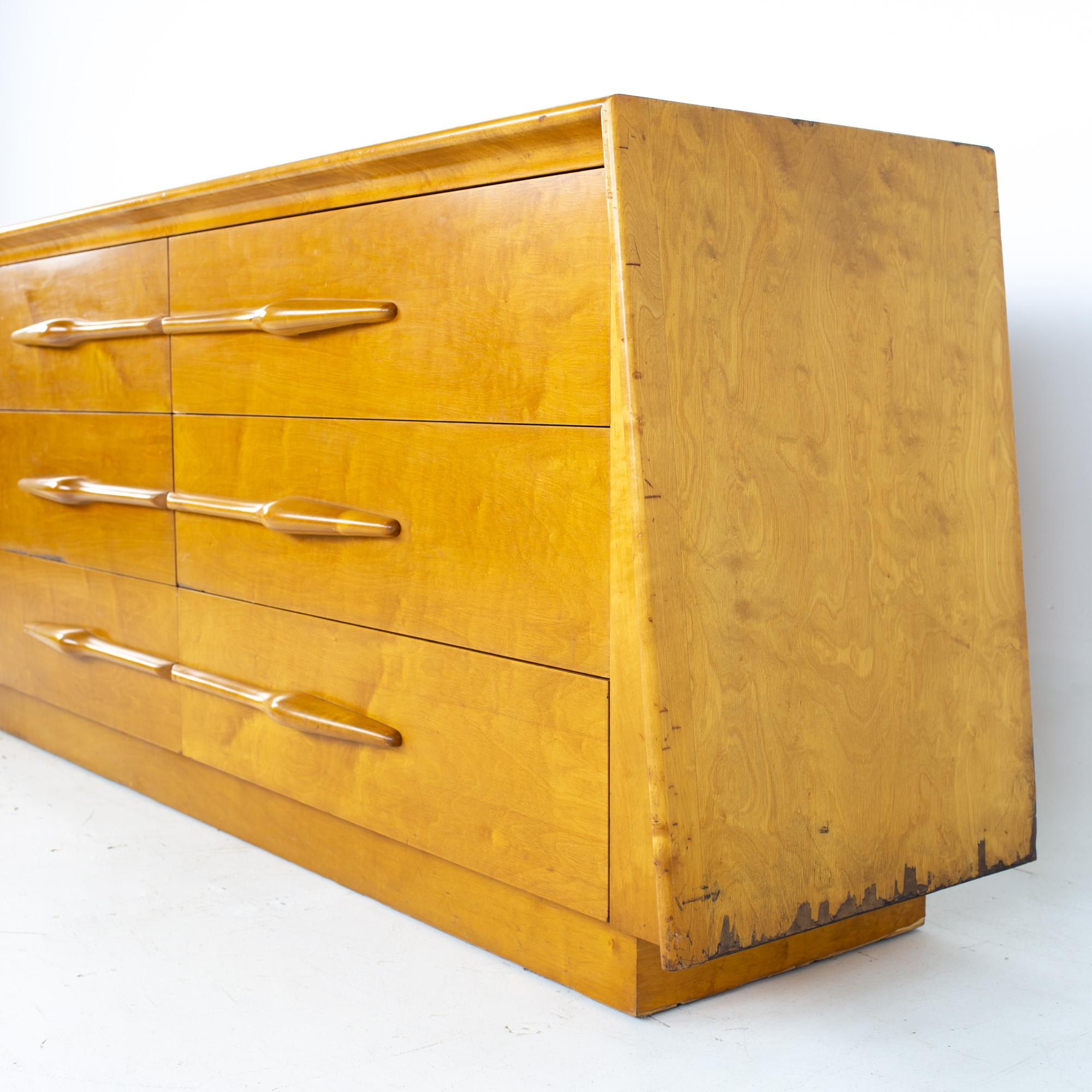 Edmond Spence Mid Century Maple 6 Drawer Lowboy Dresser Bon état - En vente à Countryside, IL