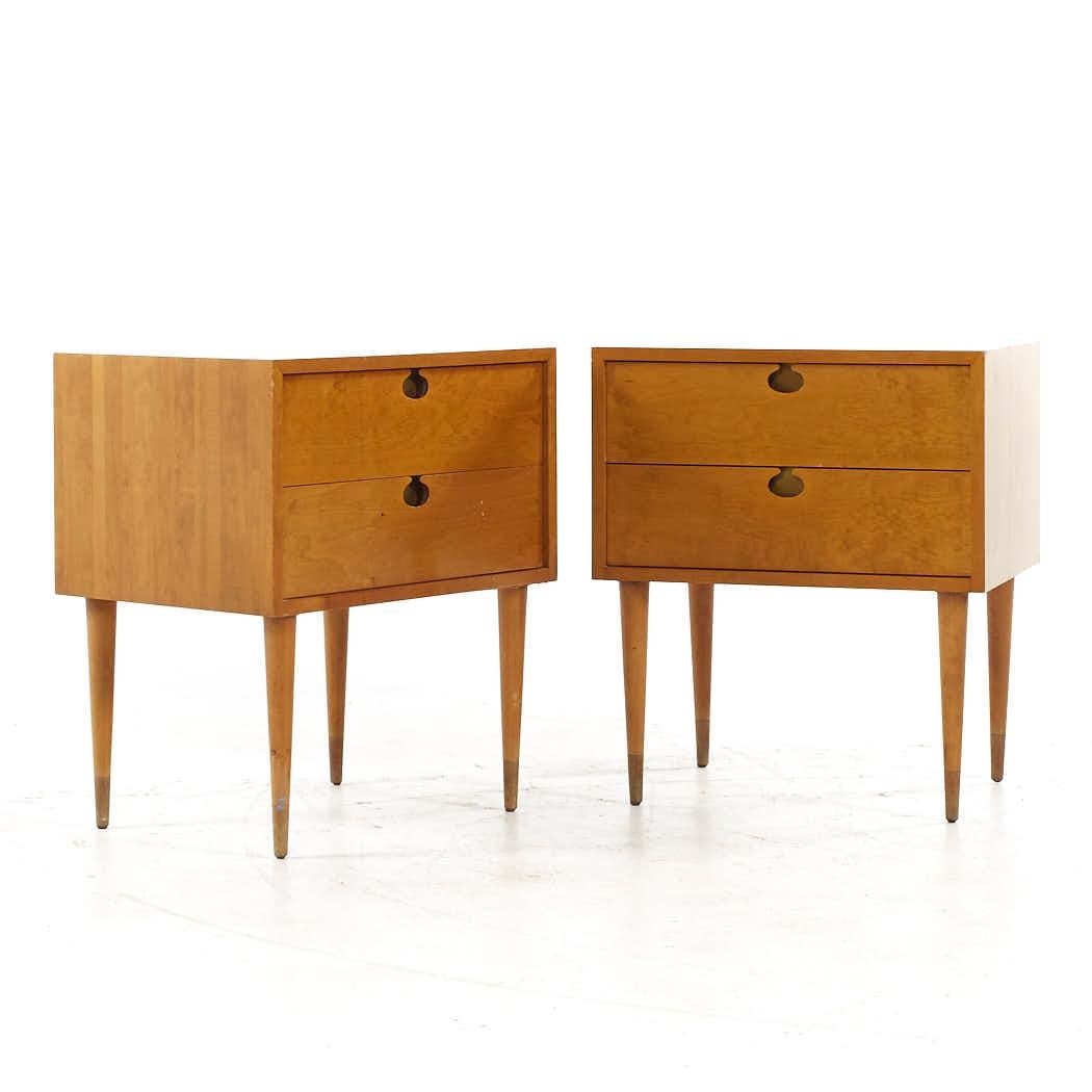 Edmond Spence Mid Century Maple Nightstands – Pair

This nightstand measures: 22.5 wide x 17 deep x 26 inches high

All pieces of furniture can be had in what we call restored vintage condition. That means the piece is restored upon purchase so it’s