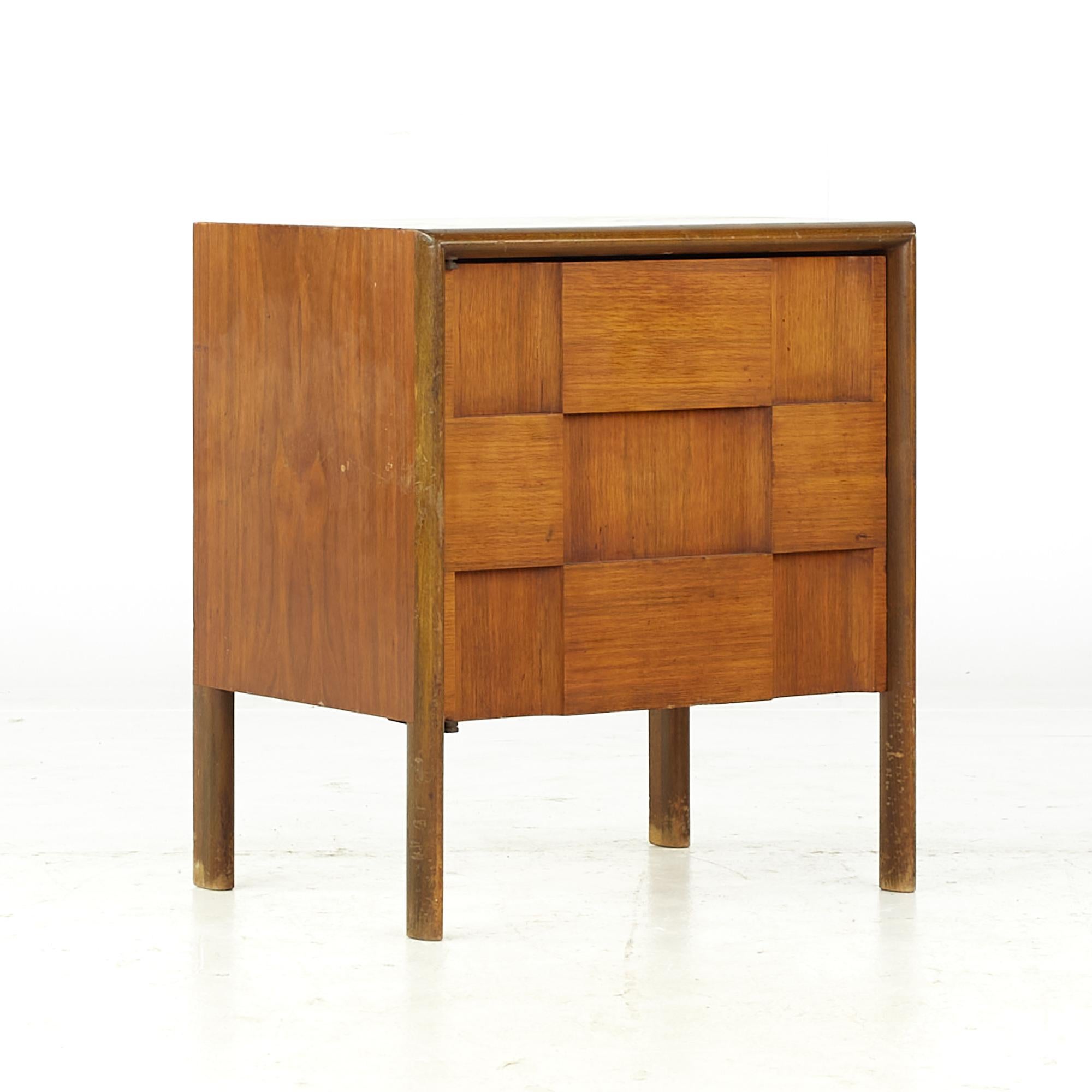 American Edmond Spence Midcentury Swedish Walnut Nightstands, Pair