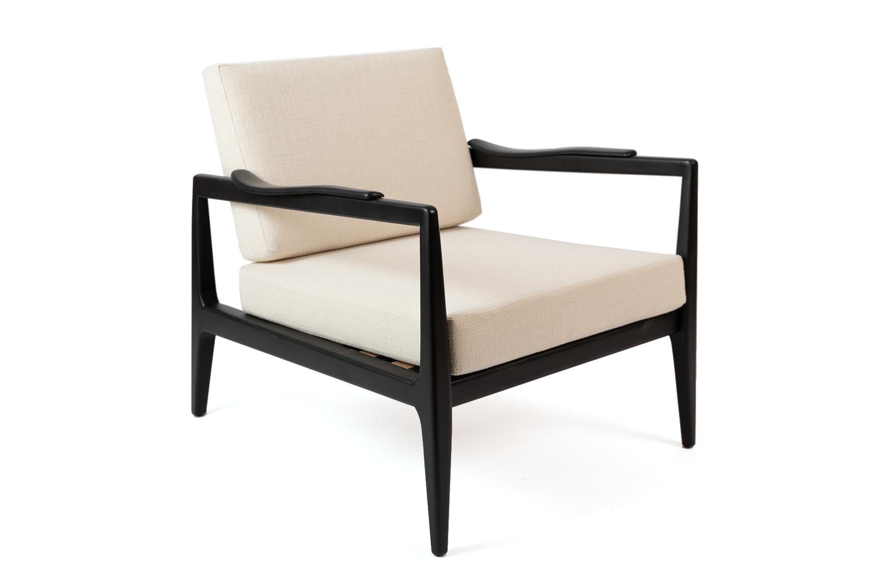 Edmond Spence Pair of Ebonized and Upholstered Lounge Chairs In Good Condition In Phoenix, AZ