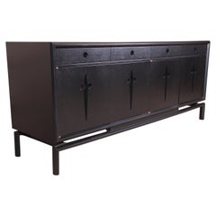 Edmond Spence Schwedisch Modern Ebonisiertes Sideboard oder Barschrank:: neu lackiert