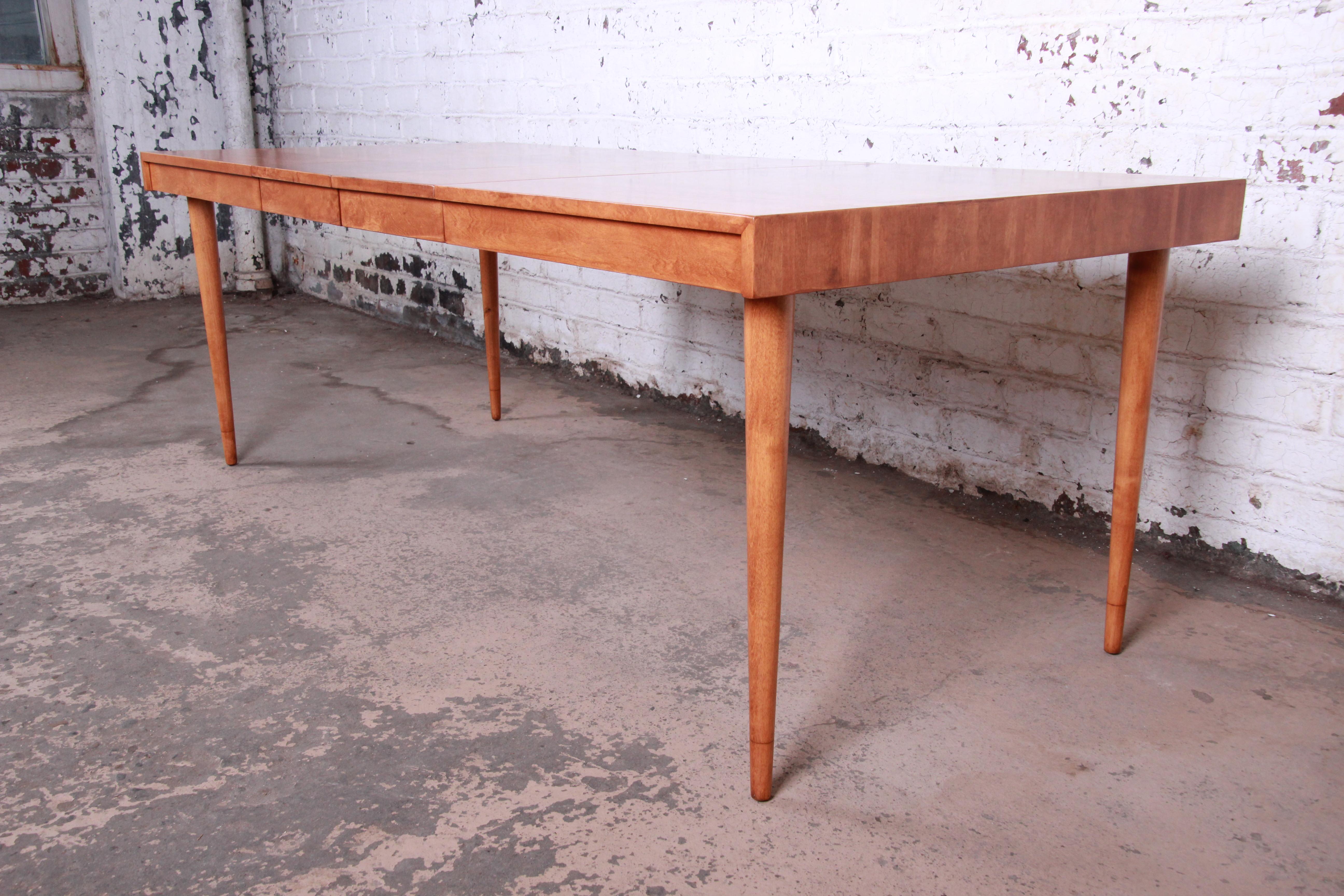 Edmond Spence Swedish Modern Maple Extension Dining Table, Newly Restored In Good Condition In South Bend, IN