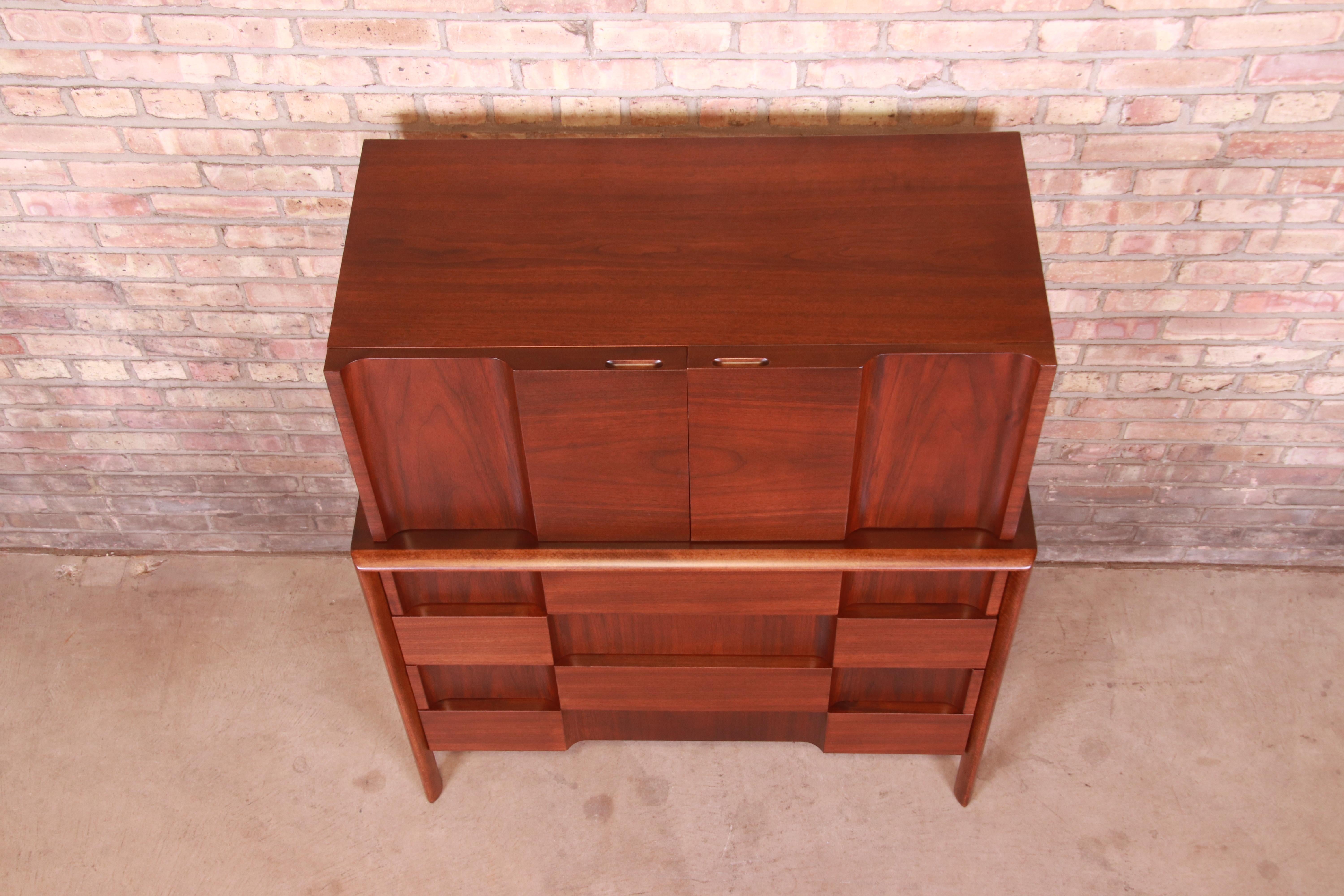 Edmond Spence Swedish Modern Sculpted Walnut Gentleman's Chest, Newly Refinished For Sale 7