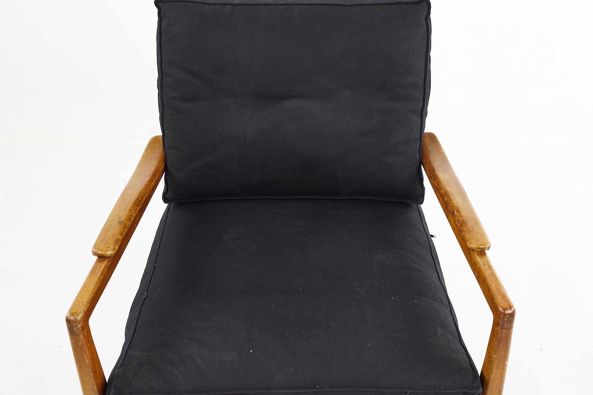 Edmond Spence Urban Aire Mid Century Walnut Lounge Chair with Black Upholstery For Sale 3