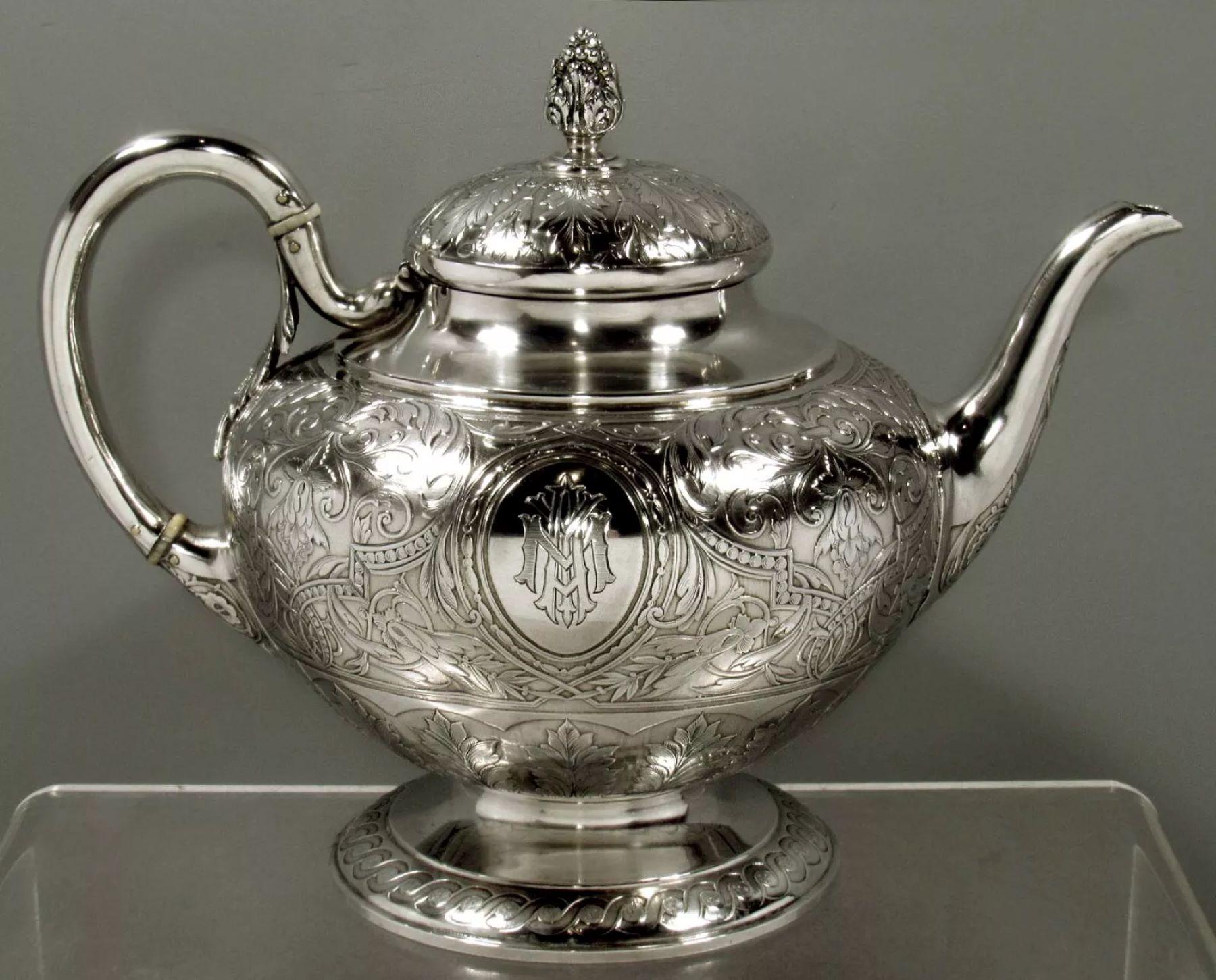 Edmond Tetard Juego de café o té de 5 piezas    C 1895 