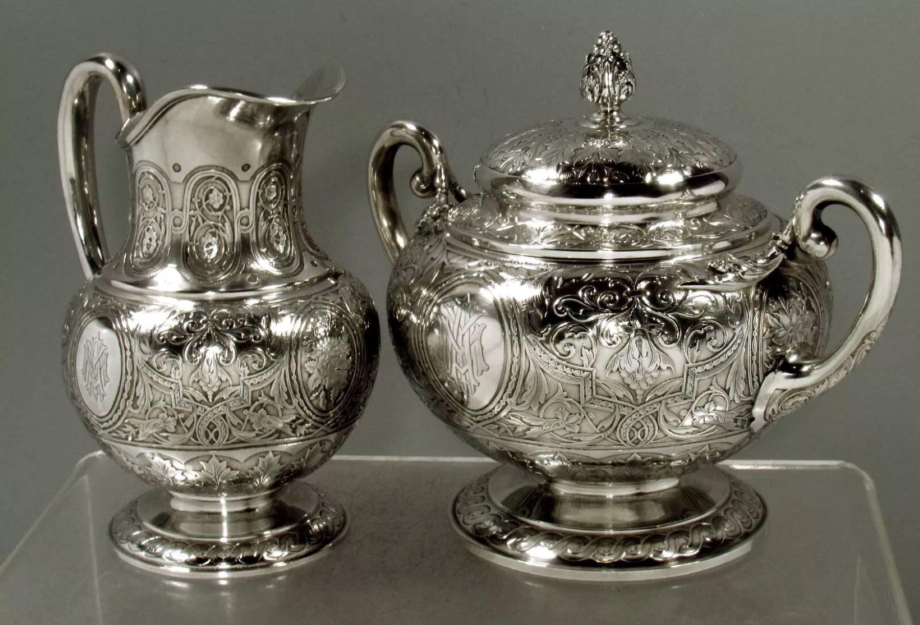 Femenino o masculino Edmond Tetard Juego de café o té de 5 piezas    C 1895 