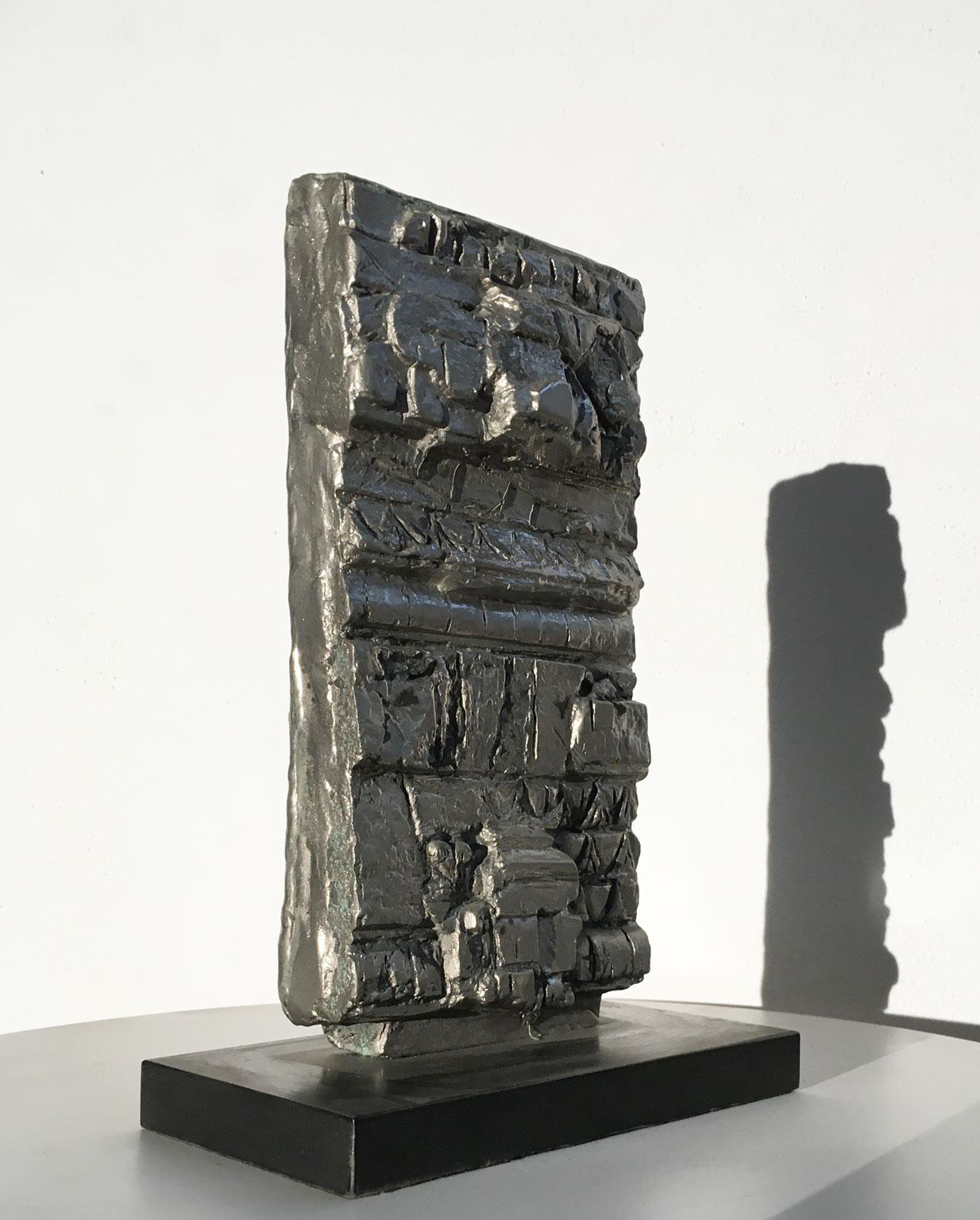 Sculpture abstraite en bronze d'Edmondo, Italie, 1985  Cirillo  Opus de façade en vente 16
