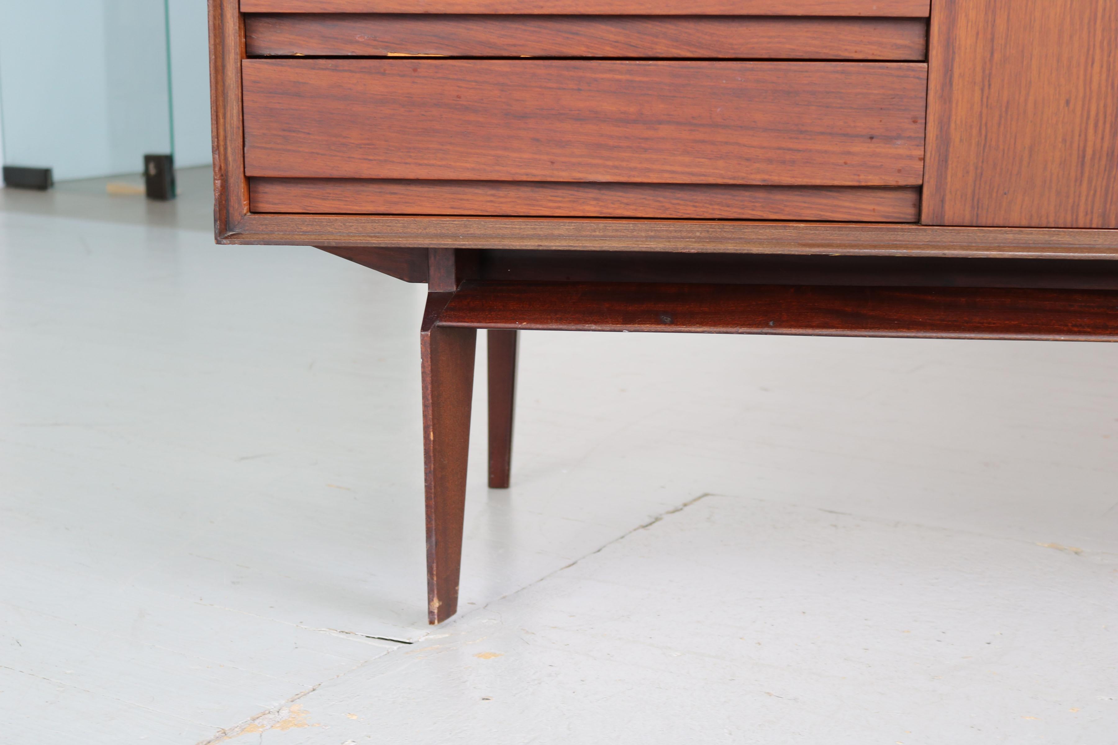 Edmondo Palutari Sideboard, Made by Dassi Mobili Iterni, 1960s For Sale 9