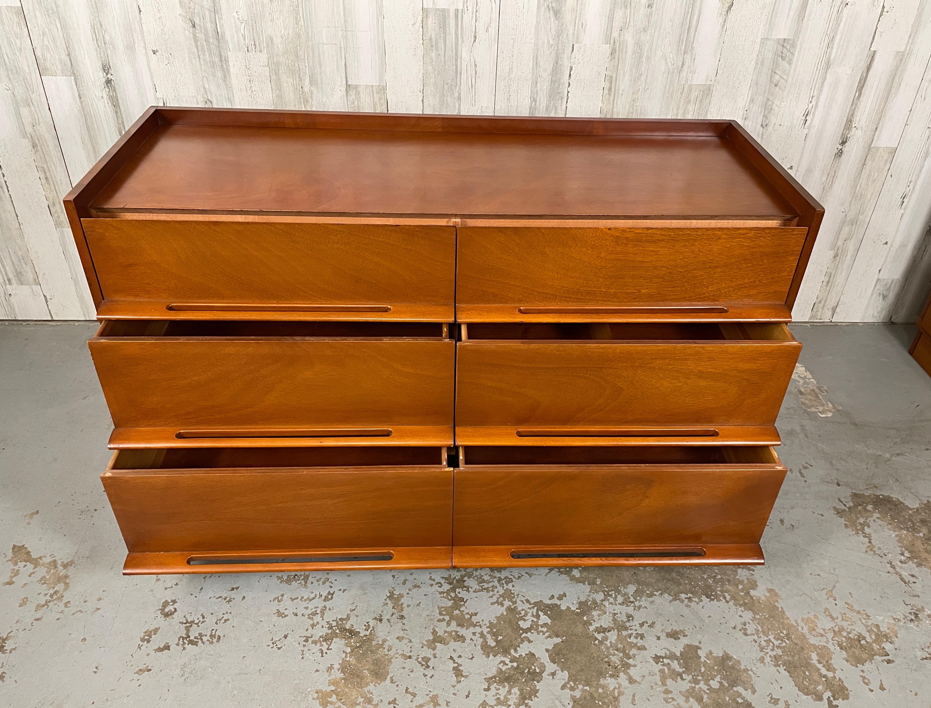 Edmond J. Spence 6 Drawer Dresser For Sale 4