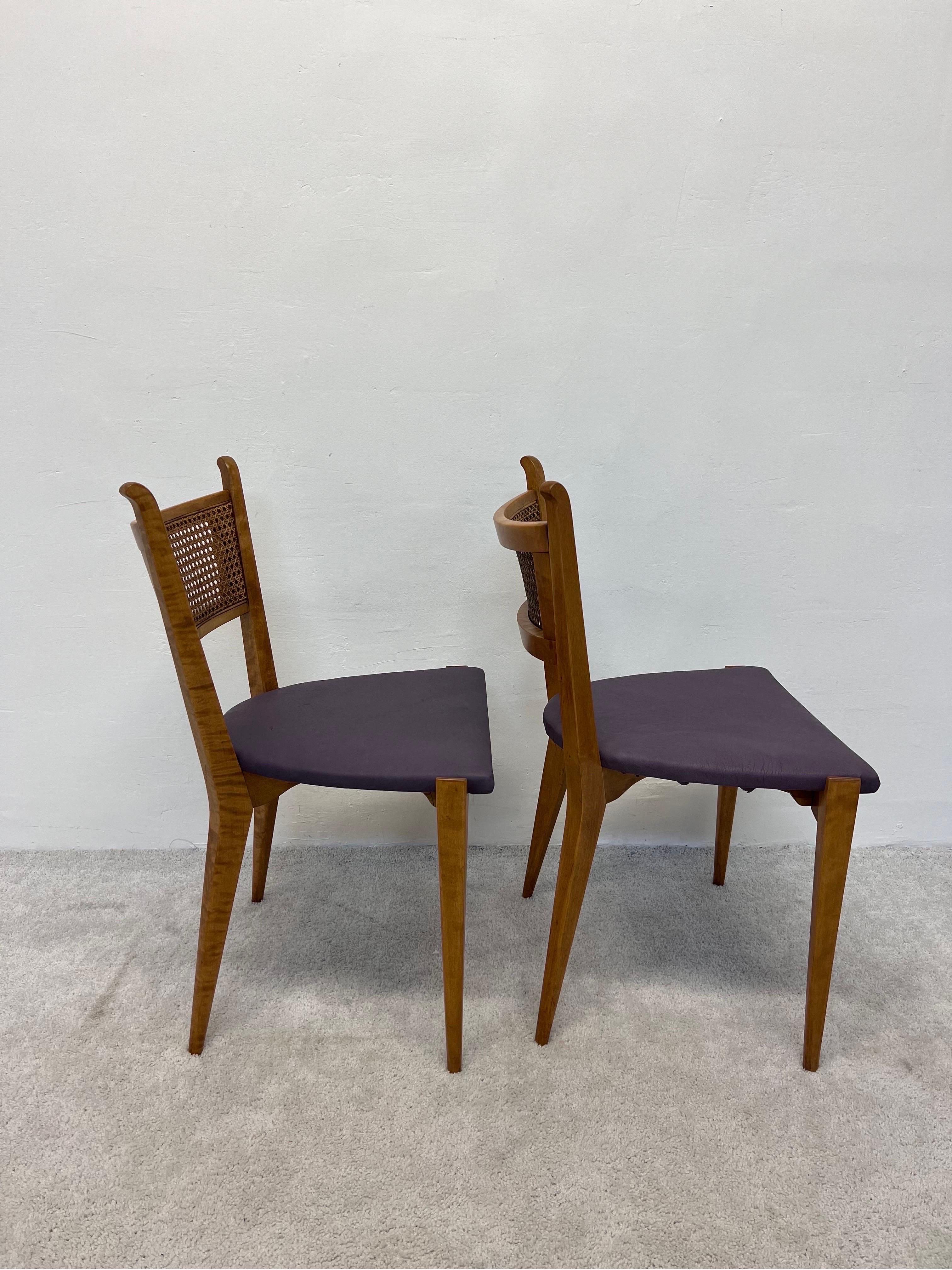 Mid-Century Modern Chaises de salle à manger ou d'appoint en cuir à dossier canné Edmund J Spence en vente