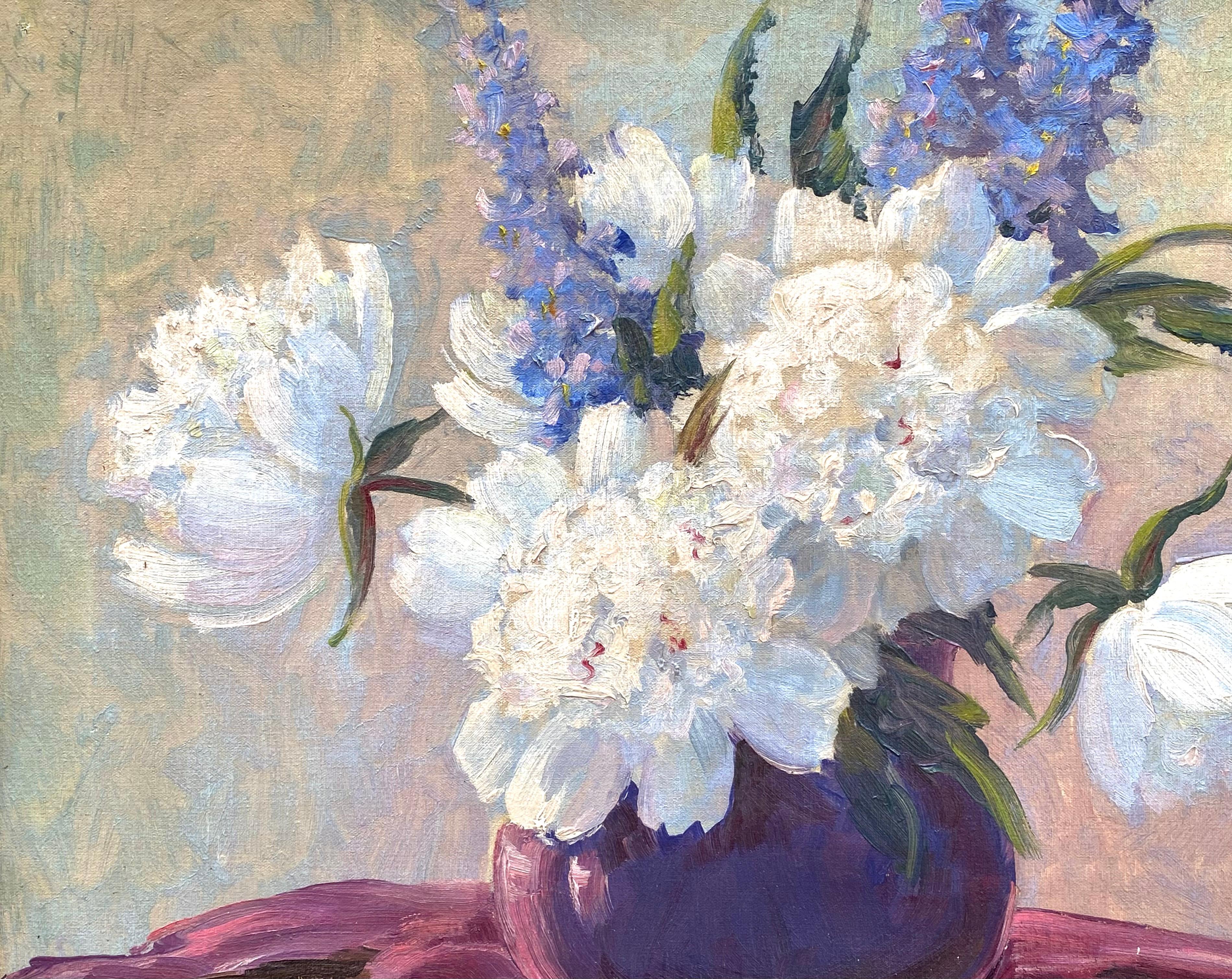Ti presentiamo un dipinto originale a olio su tela di una natura morta floreale della nota artista newyorkese Edna Palmer. Firmato in basso a sinistra. Le condizioni sono molto buone. Il dipinto è inserito in una nuova cornice personalizzata in