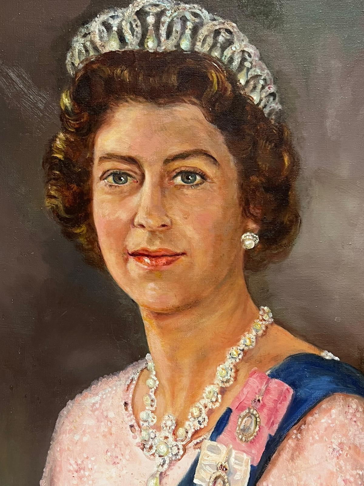 Königin Elisabeth II., Porträt, Ölgemälde, signiert, Öl auf Leinwand (Schwarz), Figurative Painting, von Edne Simpson