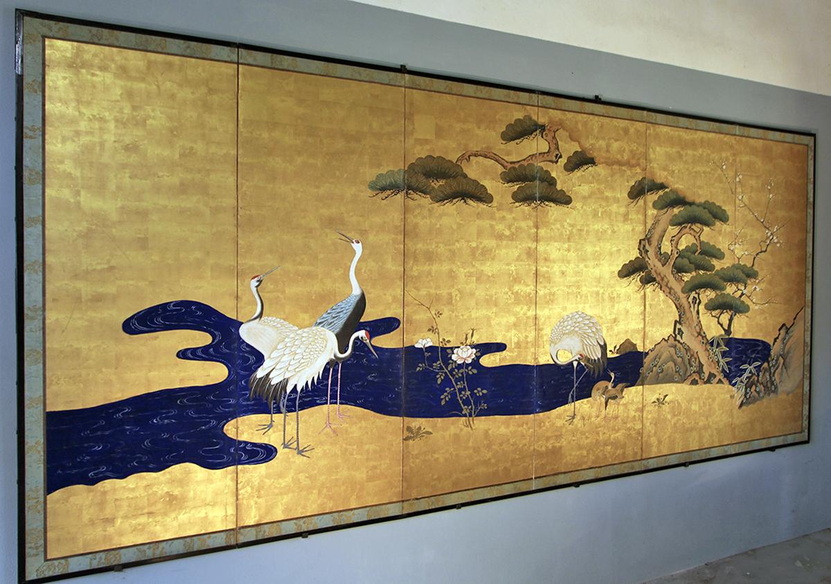 Edo, Early 19th Century, Japanese Folding Screen Six Panels Painted on Gold Leaf 3