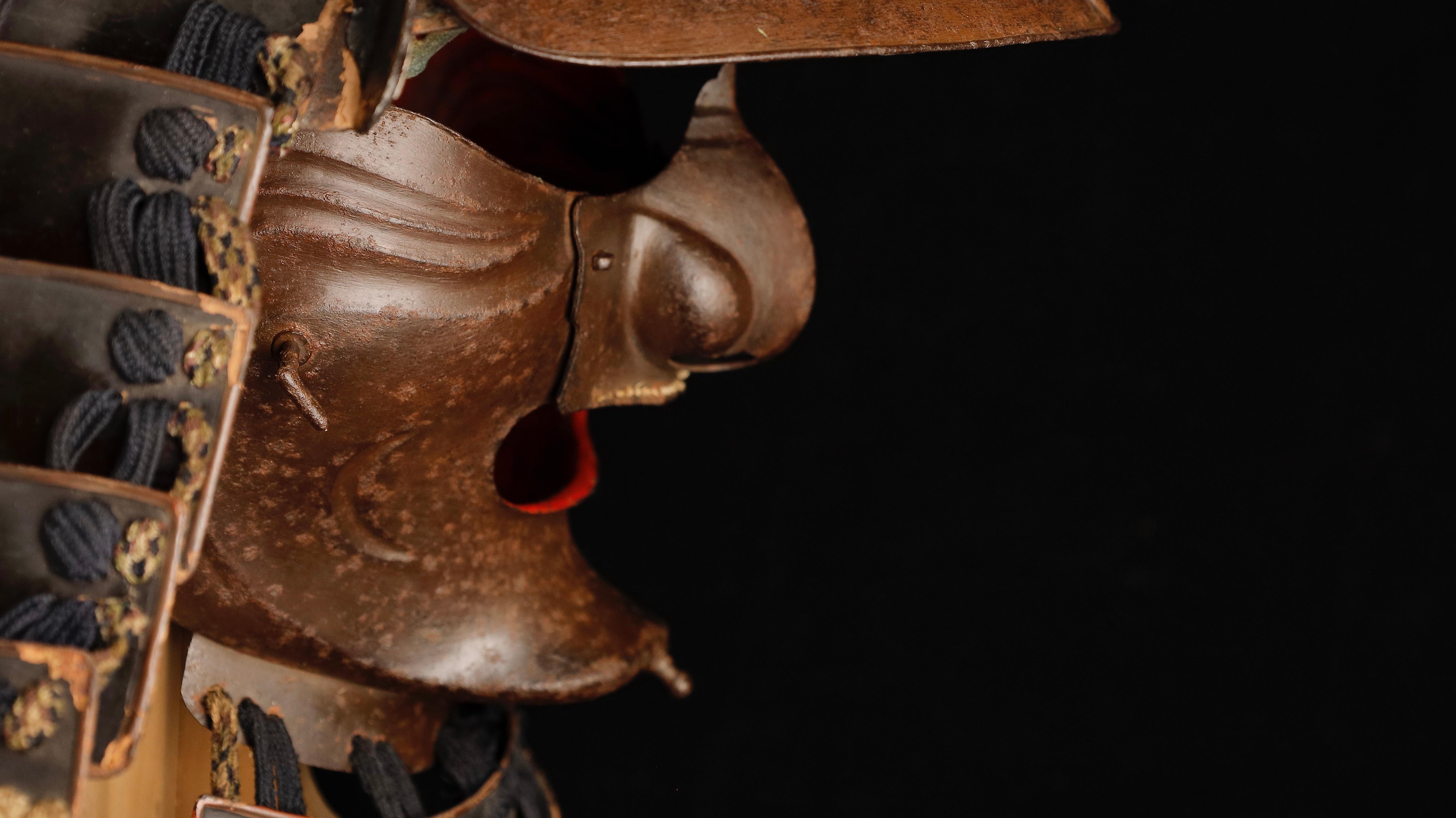 XVIIIe siècle et antérieur Ensemble casque et masque de samouraï de l'ère Edo, un authentique morceau d'histoire du 17e siècle
