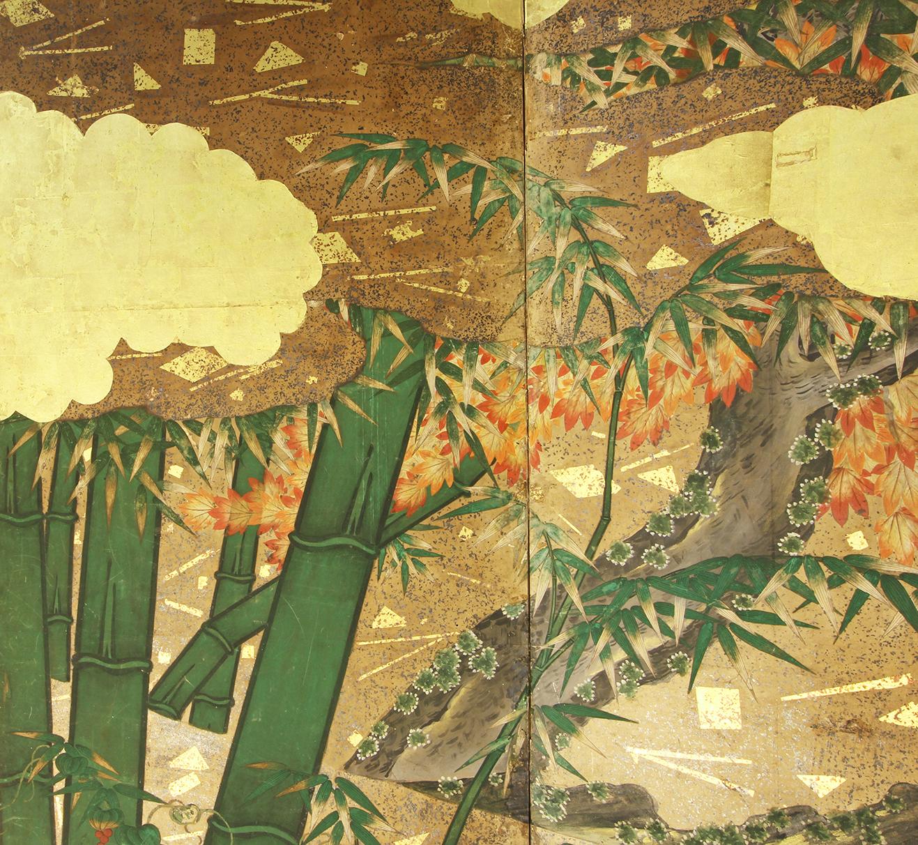 Landschaft mit Blumen und Bambus von einem Maler der Rinpa-Schule aus dem 18. Jahrhundert, zwei Tafeln, gemalt mit Tinte auf Blattgold und Pflanzenpapier.
Die Blumen werden mit großer Sorgfalt mit Mineralpigmenten und Tusche gemalt.
Rinpa ist eine
