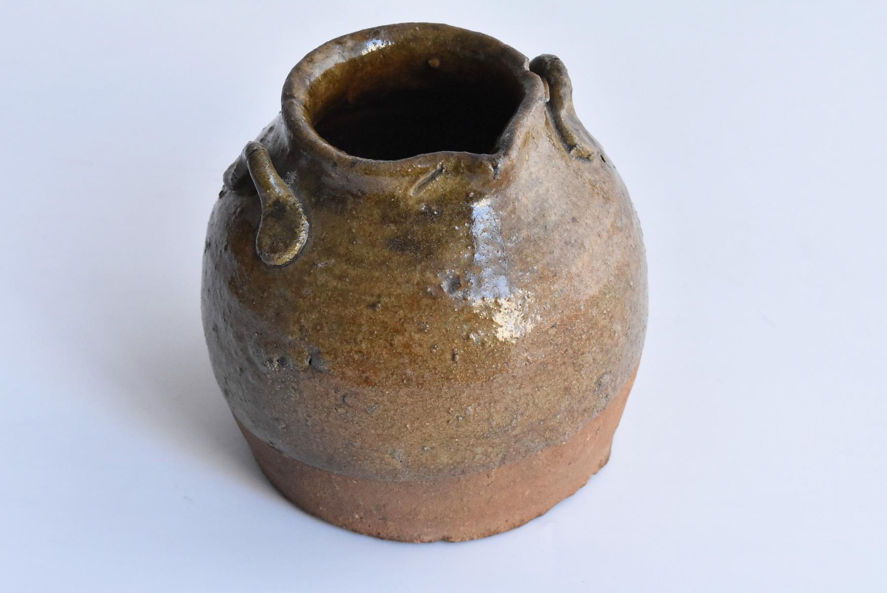 Edo Period '1600-1800' Japanese Old Small Jar 