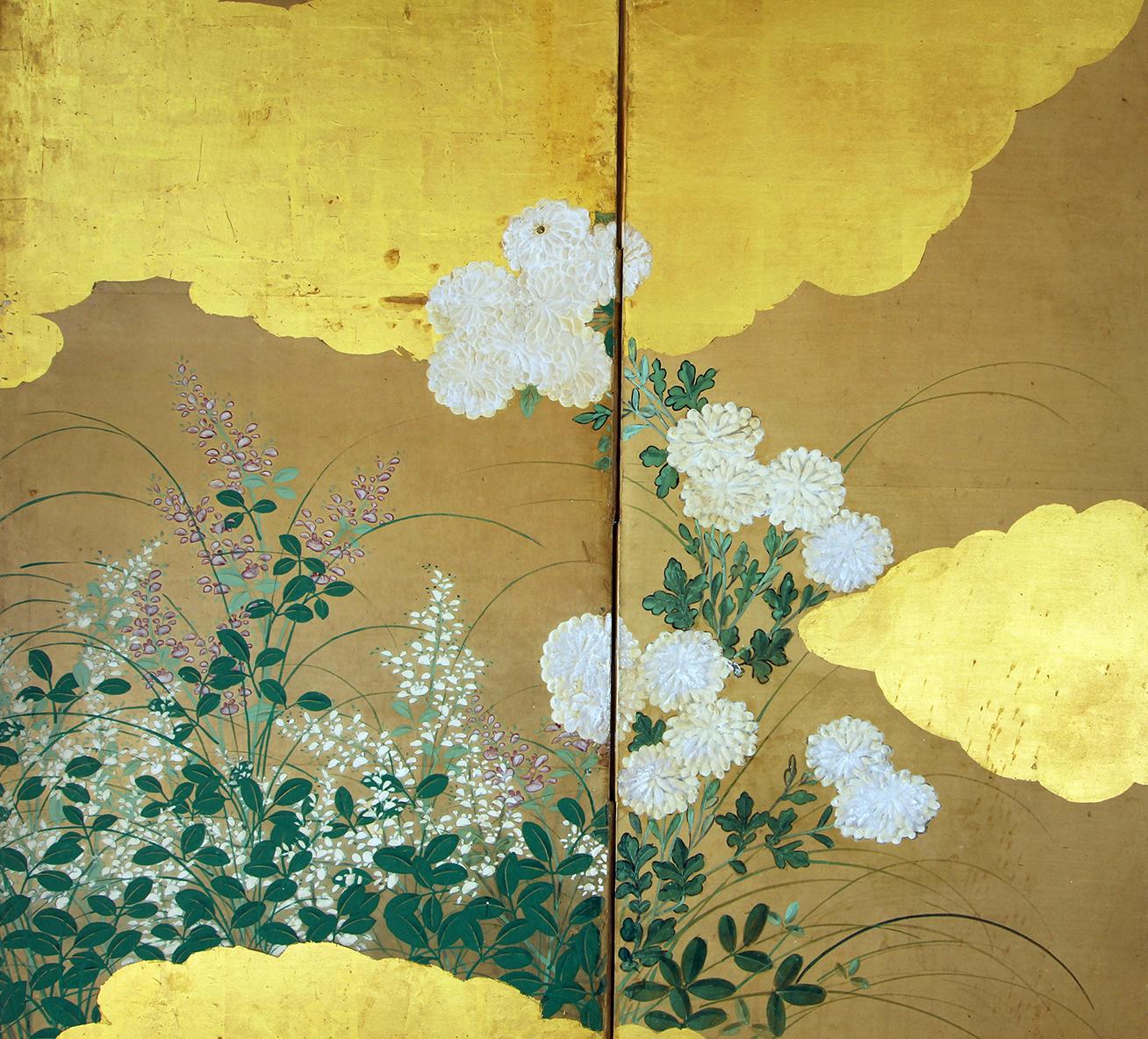 Japanischer klappbarer Raumteiler aus der Edo-Periode des 19. Jahrhunderts mit sechs Tafeln, Blumen auf Blattgold im Zustand „Gut“ im Angebot in Brescia, IT