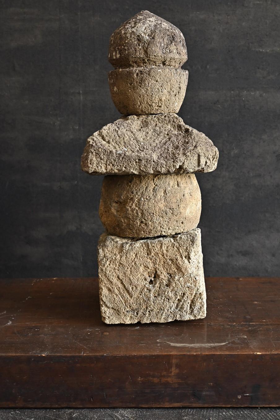 Edo period Japanese antique stone four-tiered tower/1600-1800/Edo/Stone lantern 1