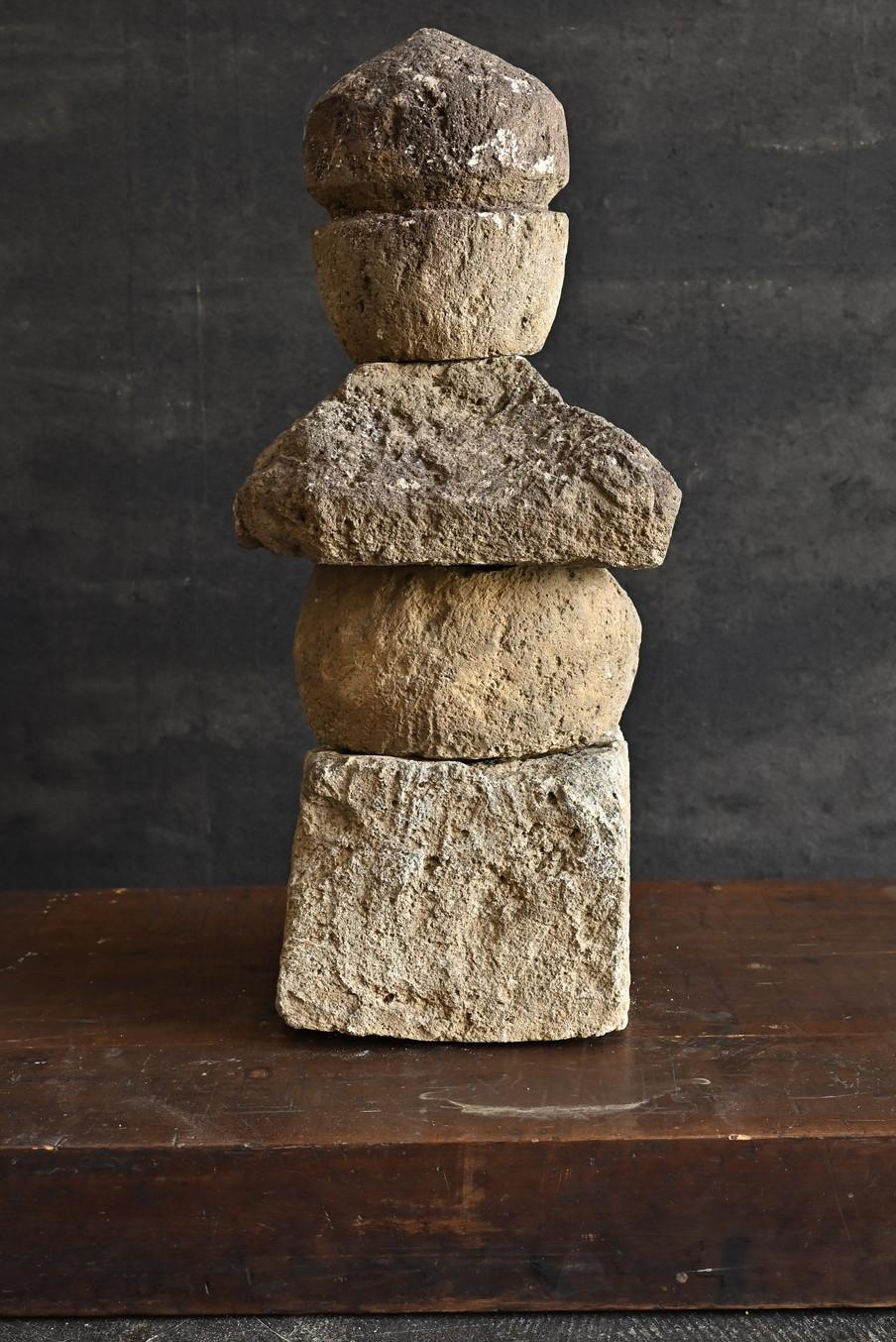 Edo period Japanese antique stone four-tiered tower/1600-1800/Edo/Stone lantern 3