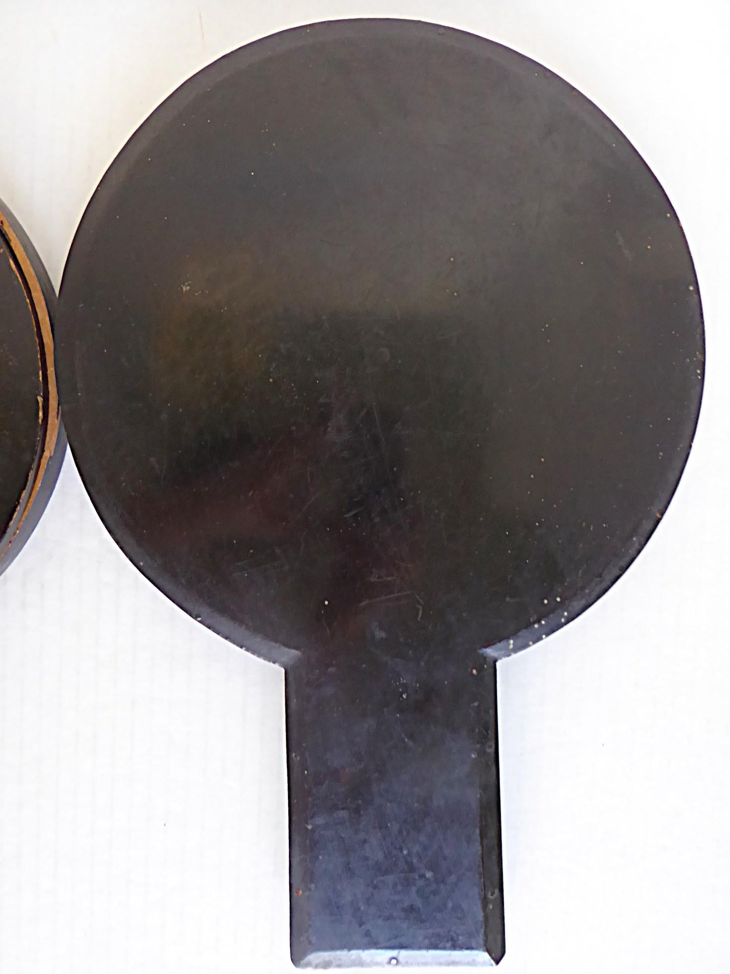 Espejo Japonés de Bronce del Periodo Edo con Caja Lacada  Japón mediados de 1800 en venta 6