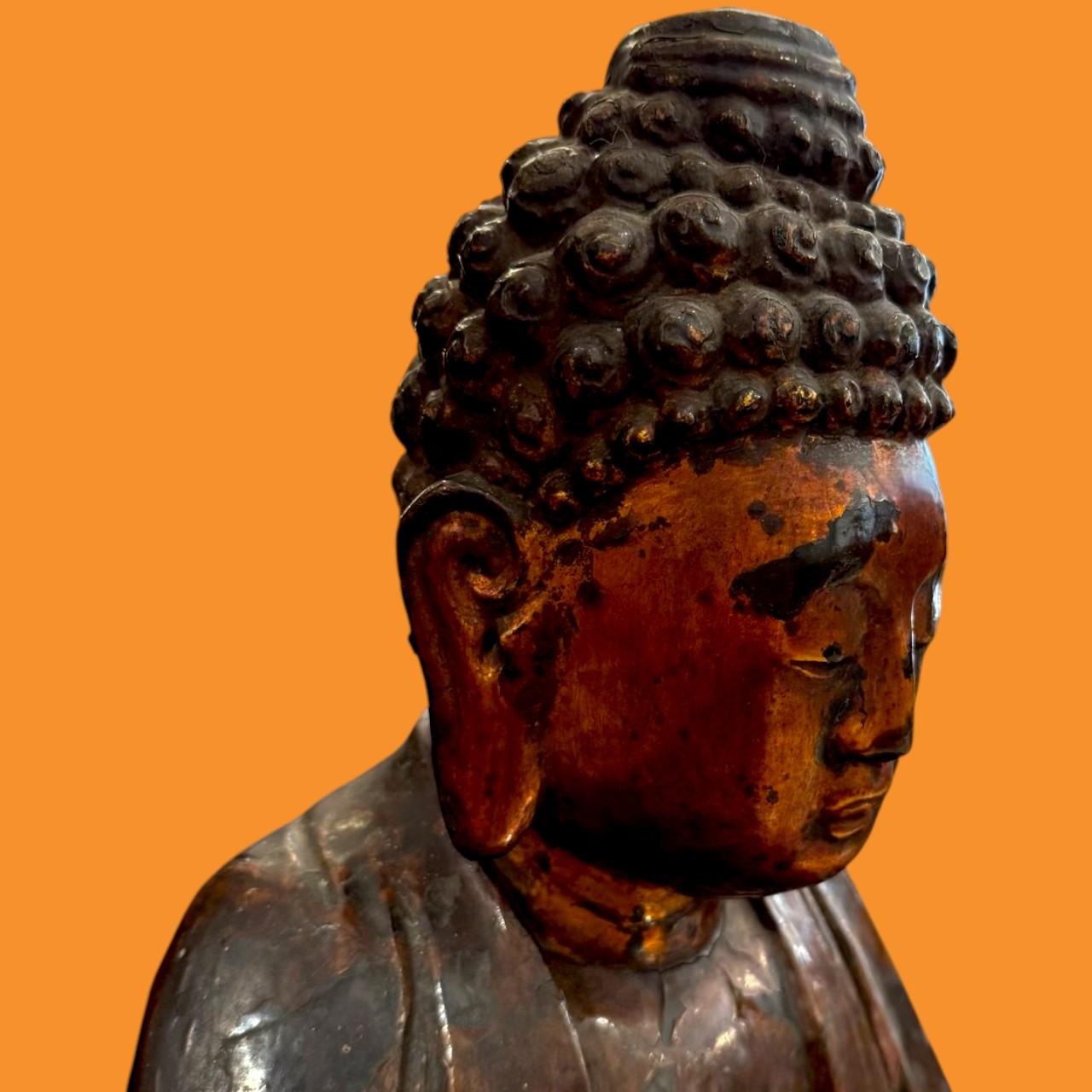 Wood Edo Period Japanese Seated Buddha Sculpture, 19th Century For Sale
