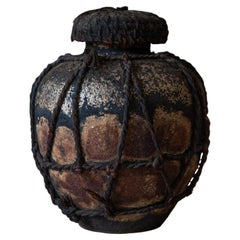 Edo Period Japanese Straw Rope-Wrapped Pottery Jar with Lid, 1750s–1820s