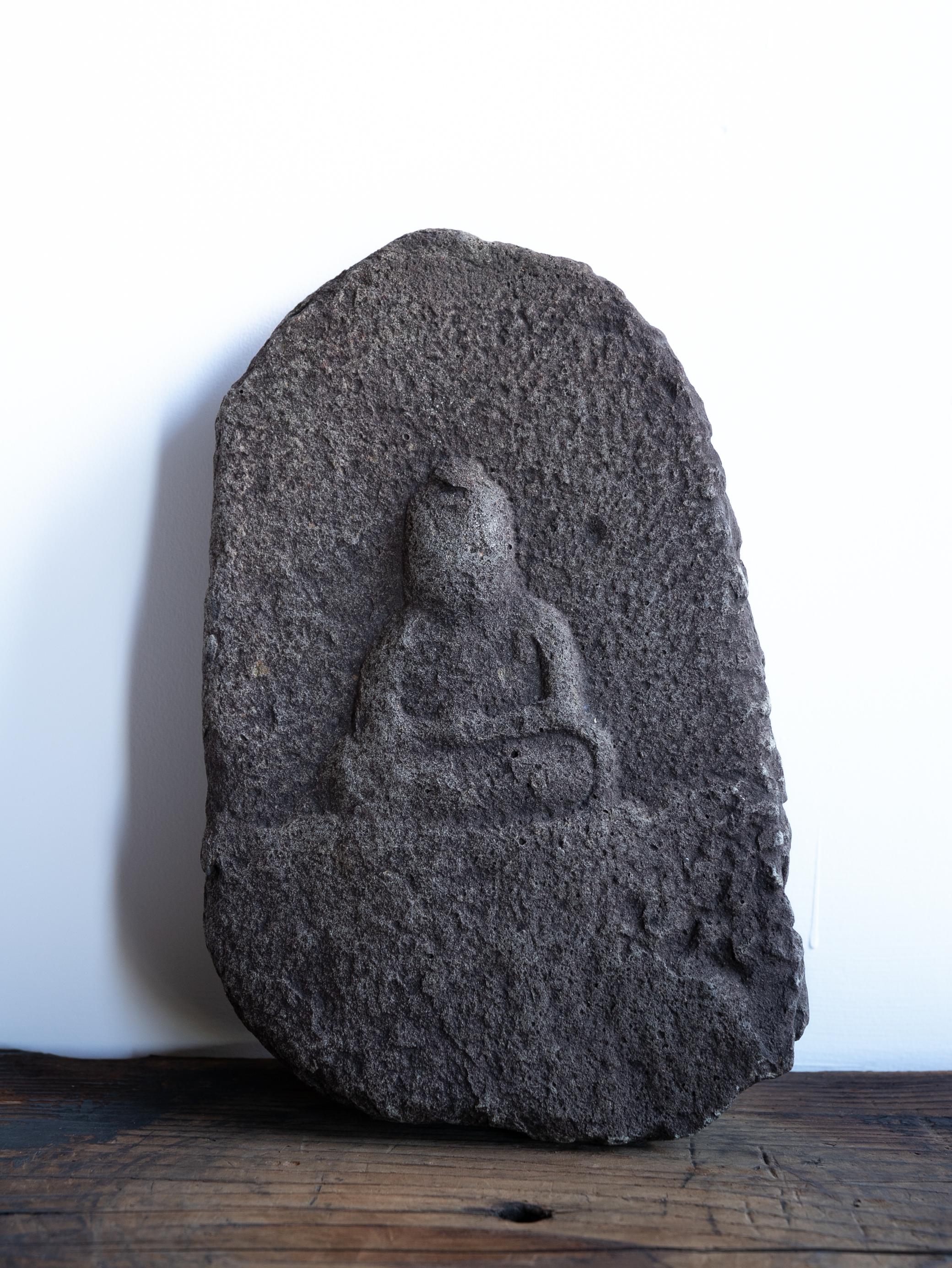 Buda de piedra del periodo Edo/1600/Estatua de Buda japonesa antigua/Ornamento de jardín Japonés en venta