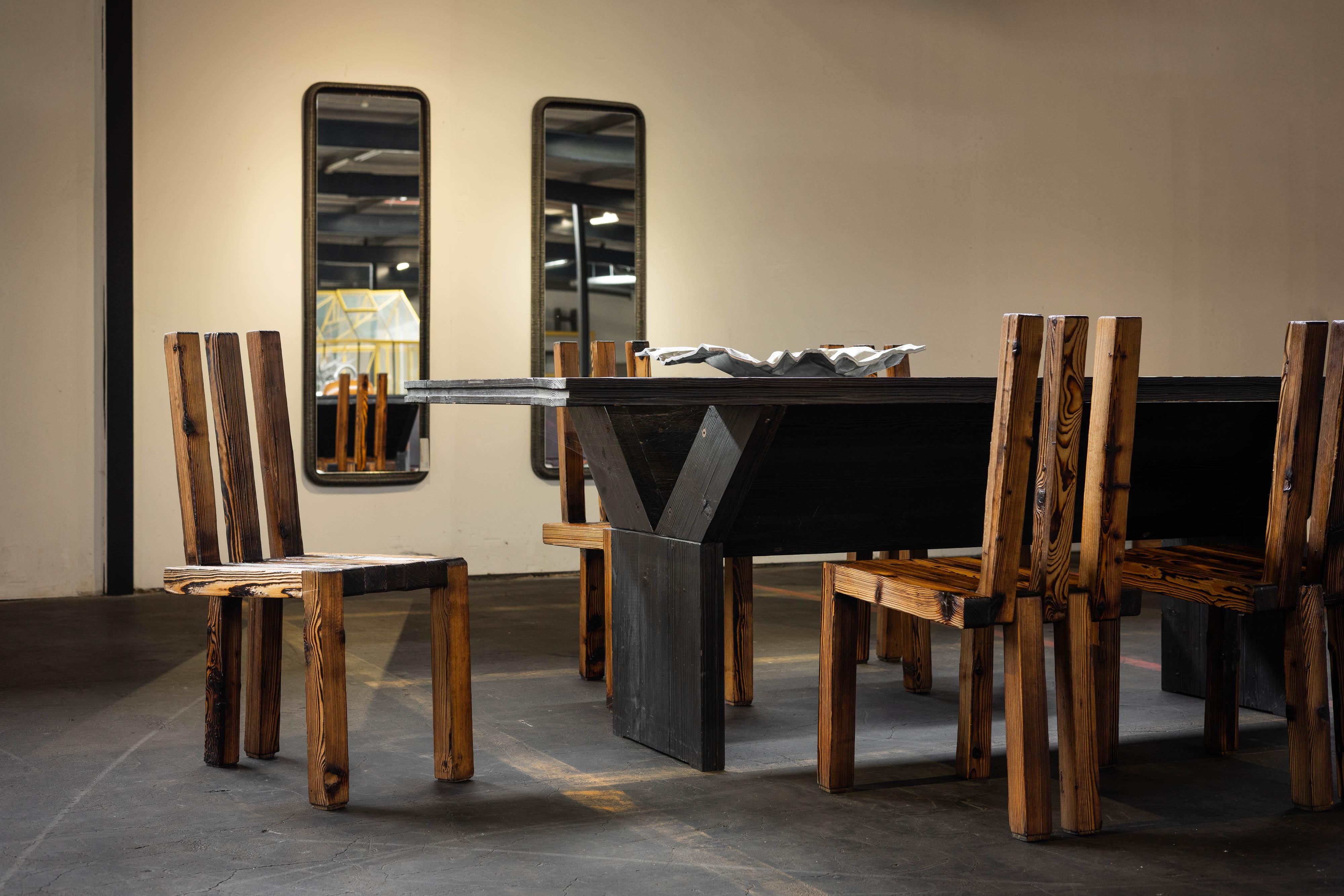 Les chaises de salle à manger S41, conçues par Edoardo Landi en 1973 et fabriquées par Studio D en Italie, sont un exemple frappant de mobilier moderne du milieu du siècle. Produites en série limitée, ces chaises faisaient partie d'une collection