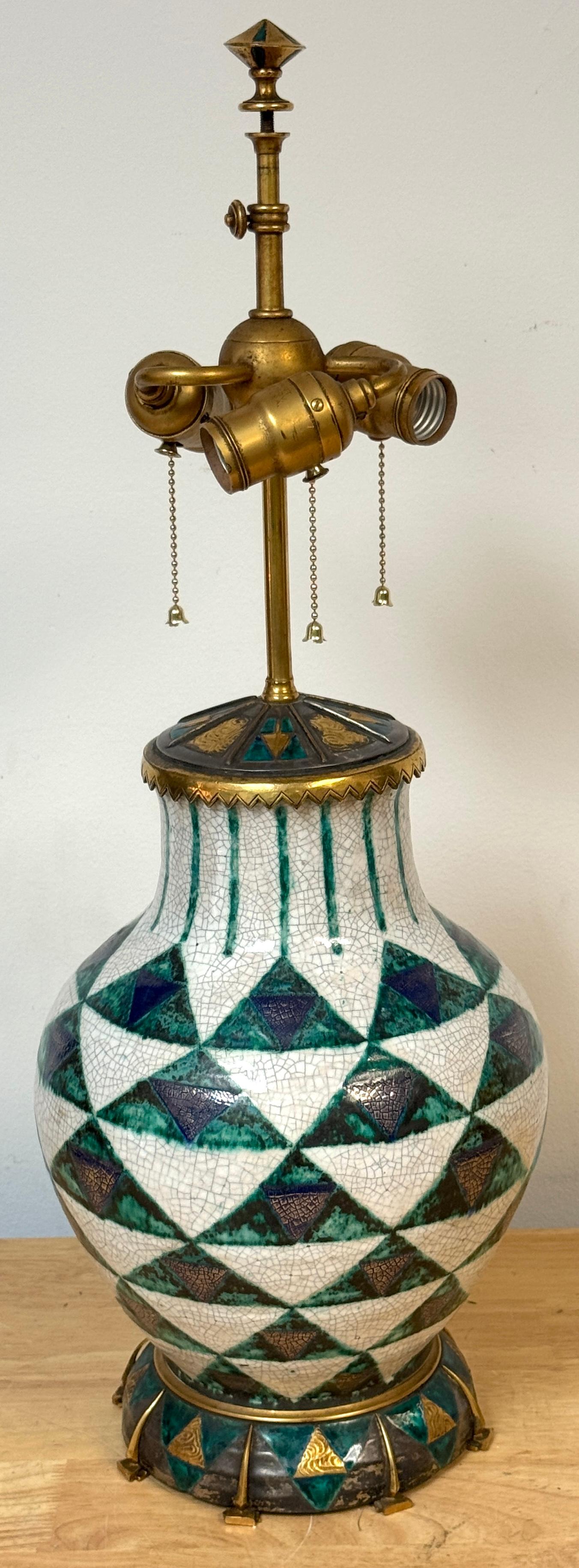 Lámpara Art Déco Édouard Cazaux Motivo indio americano con punta de flecha - Una obra maestra Art Decó en venta