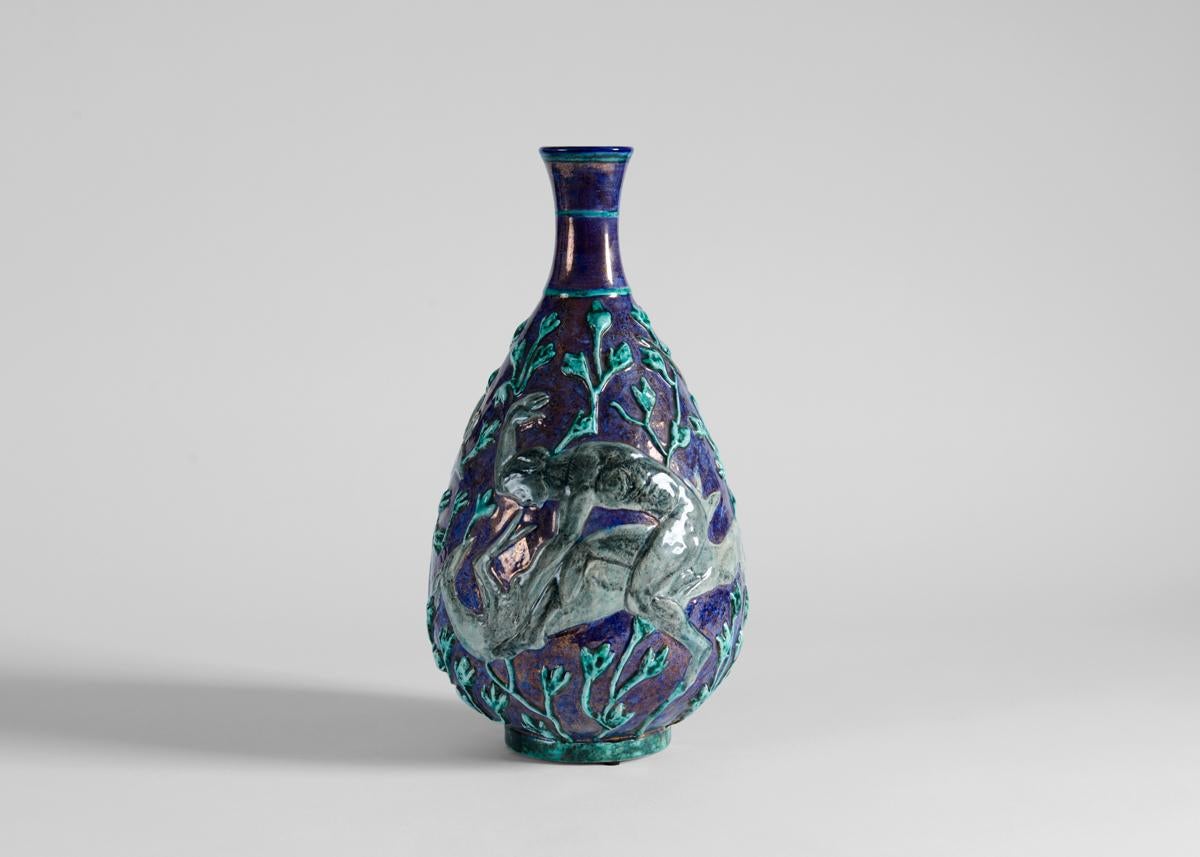 Français Edouard Cazaux, vase Art déco en porcelaine émaillée anciennement, France, années 1930 en vente