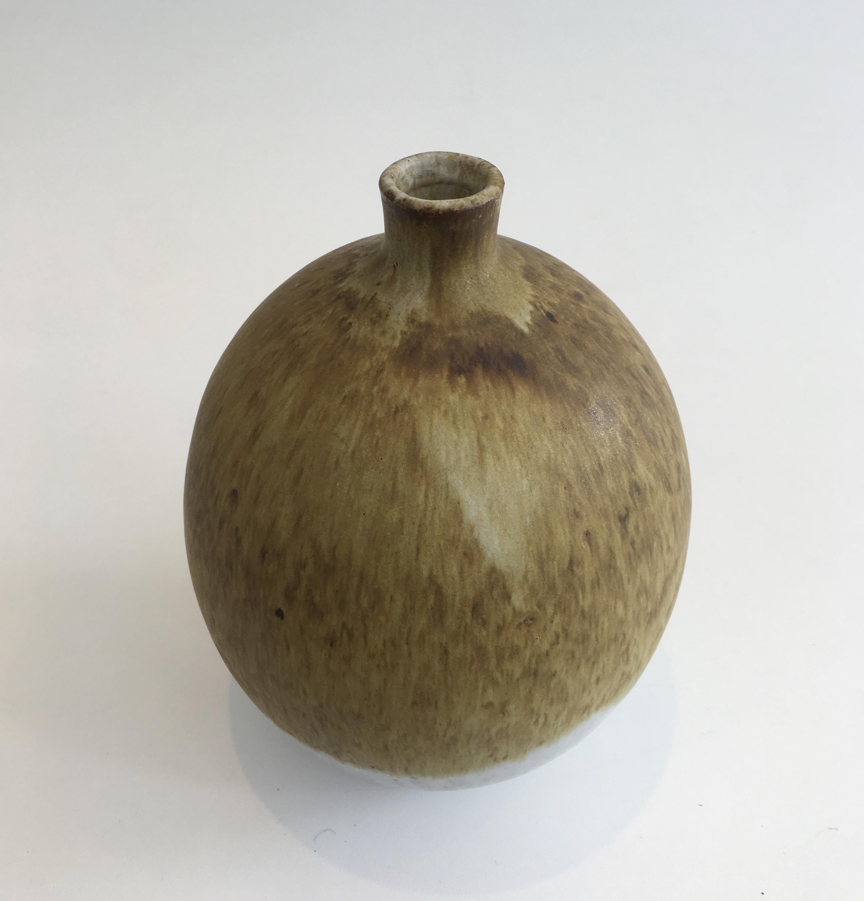 Edouard Chapallaz, Small Sandstone Single-Flower Vase, Signed by Swiss Artist Ed For Sale 4