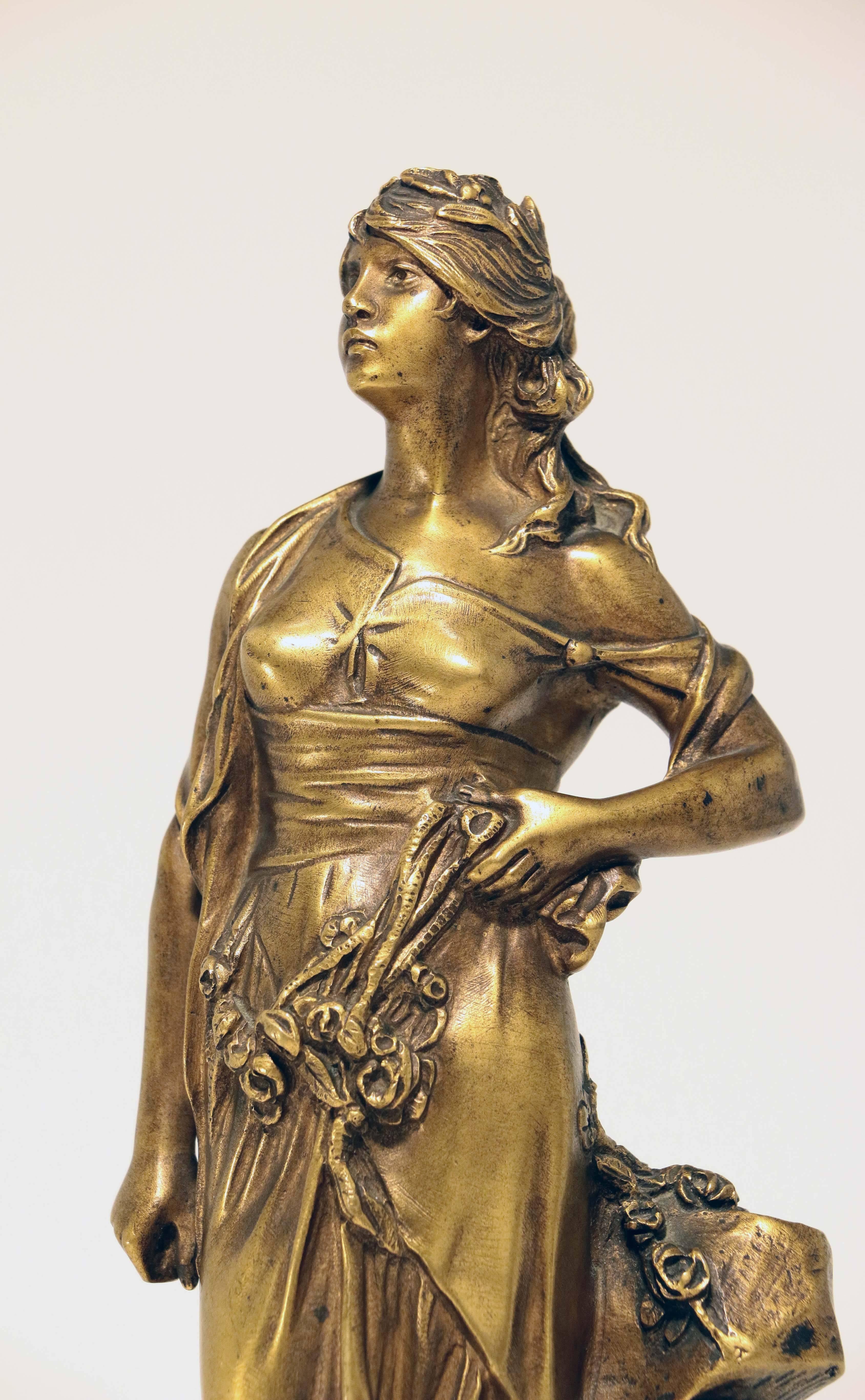 Vergoldete Bronzestudie einer jungen Frau von Edouard Drouot im Angebot 3