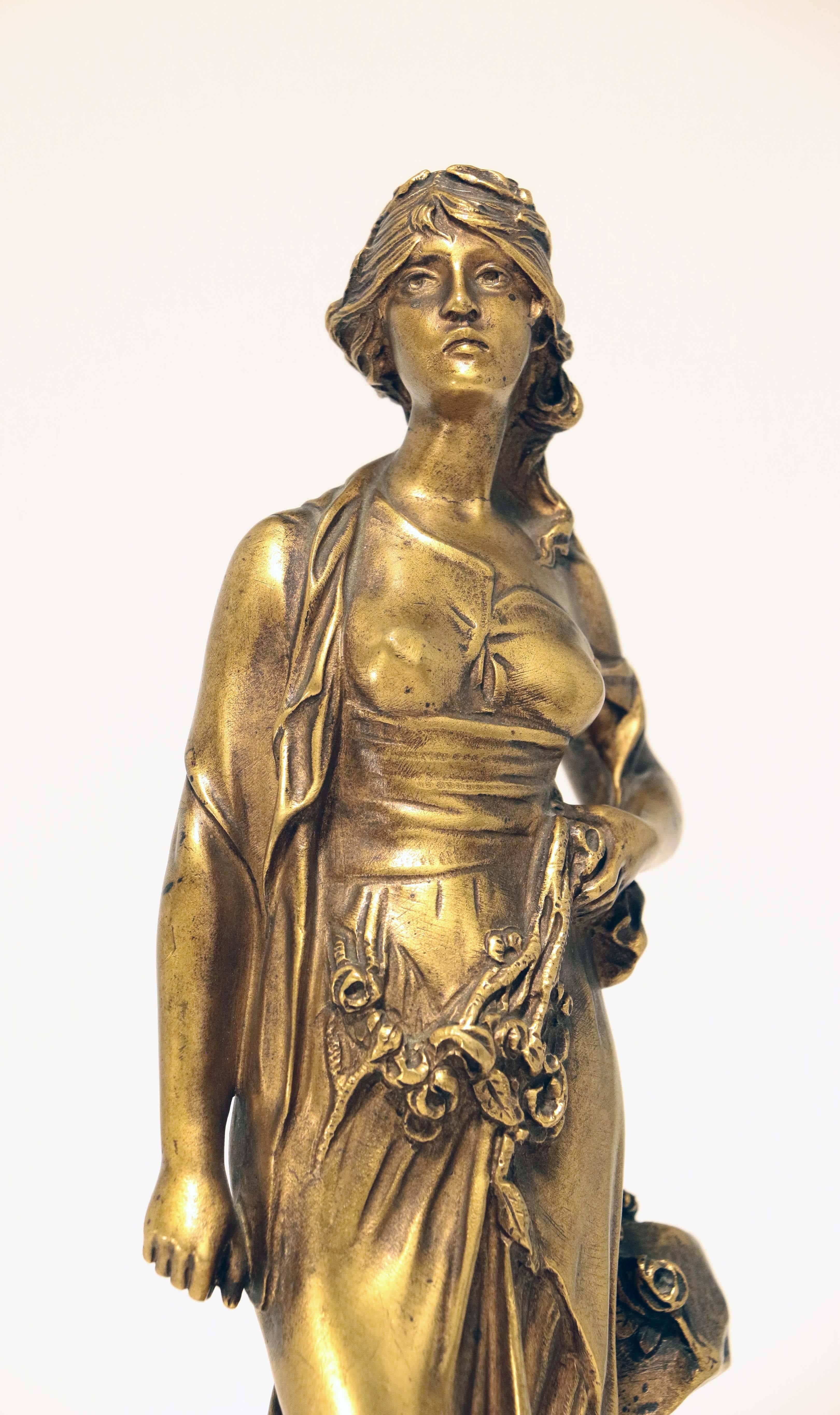 Vergoldete Bronzestudie einer jungen Frau von Edouard Drouot (Marmor) im Angebot