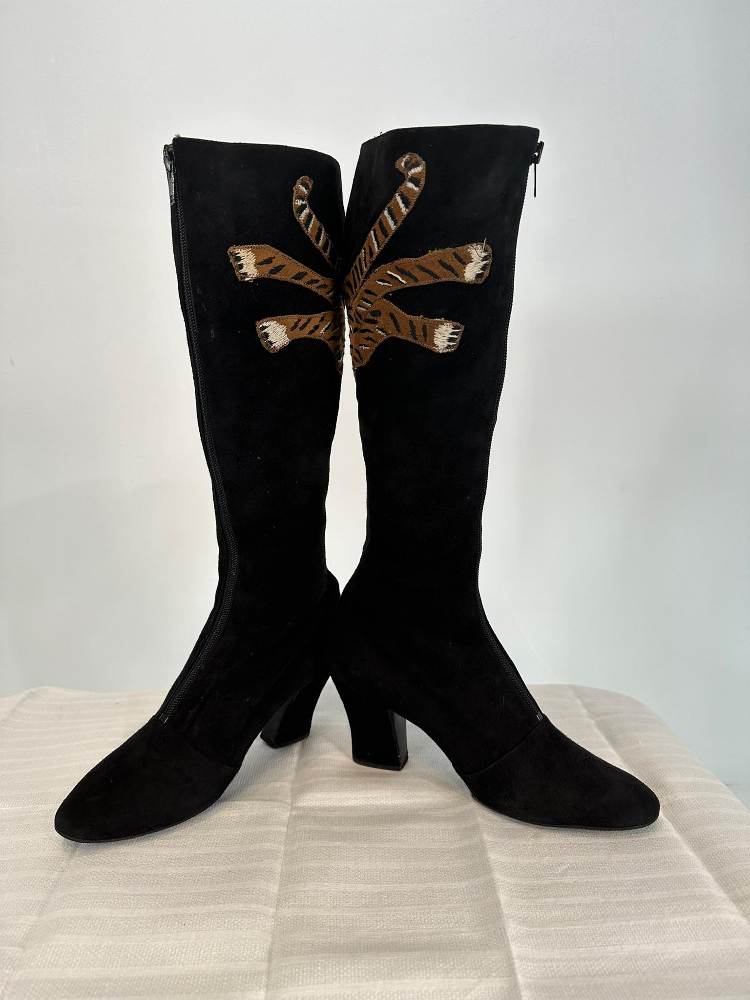 Edouard Jerrold 1960s Black Suede embroidered Tiger Zipper Front Boots 7 1/2B For Sale 1