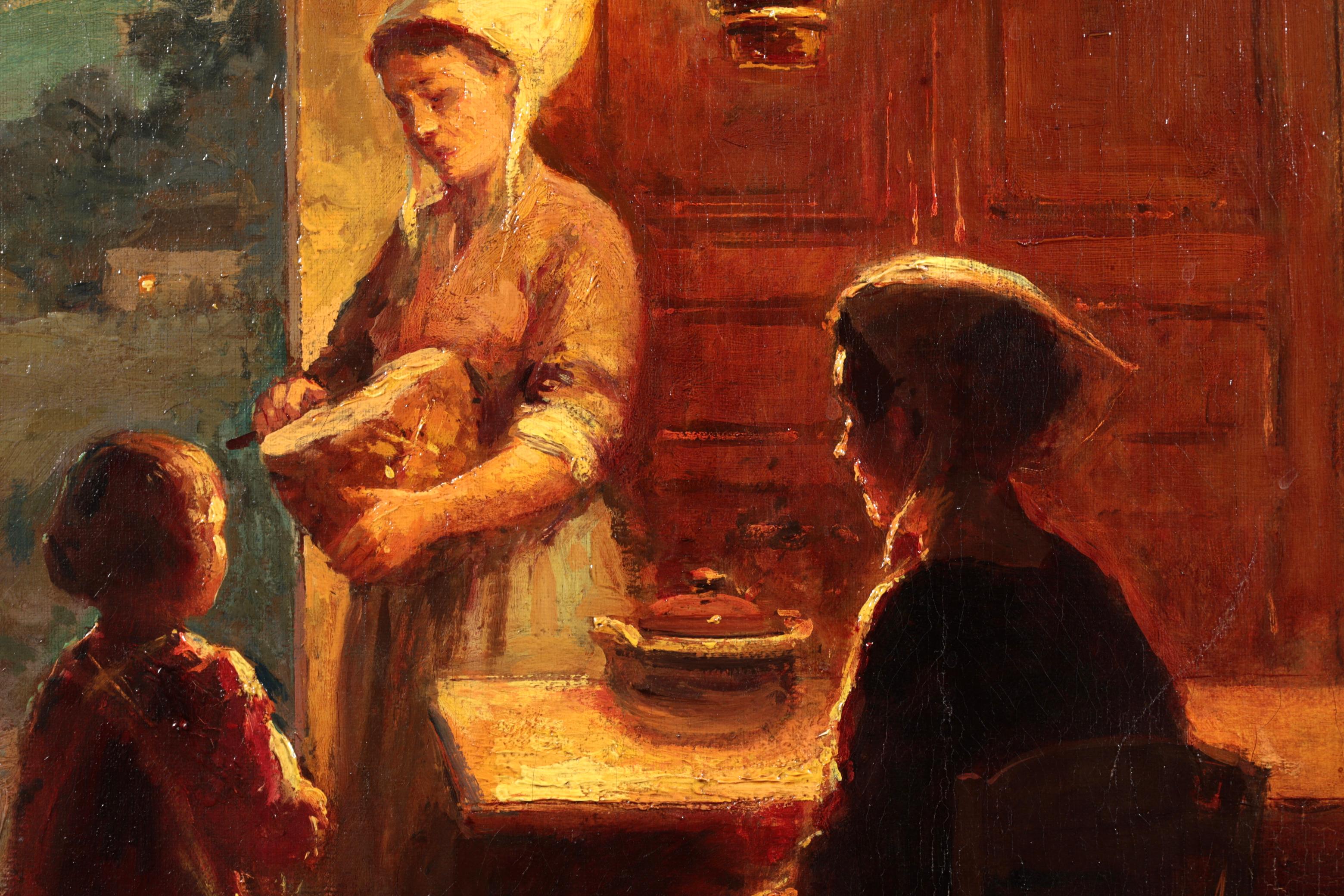 Huile sur toile signée de figures dans un intérieur circa 1925 par le peintre impressionniste français Edouard Leon Cortes. Cette œuvre charmante et nostalgique représente une famille dans une scène de cuisine typiquement bretonne. Une dame est