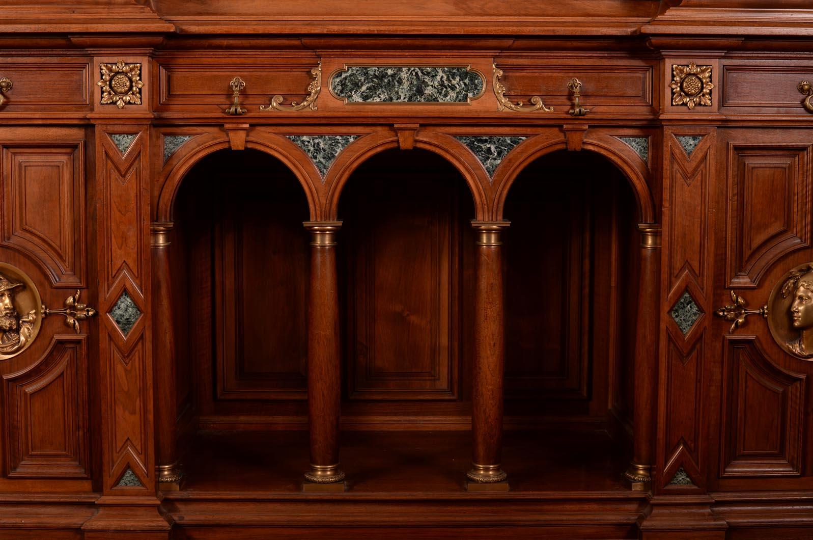 Édouard LIÈVRE, Paul Sormani, Credenza neorinascimentale da cerimonia  e buffet in vendita 4