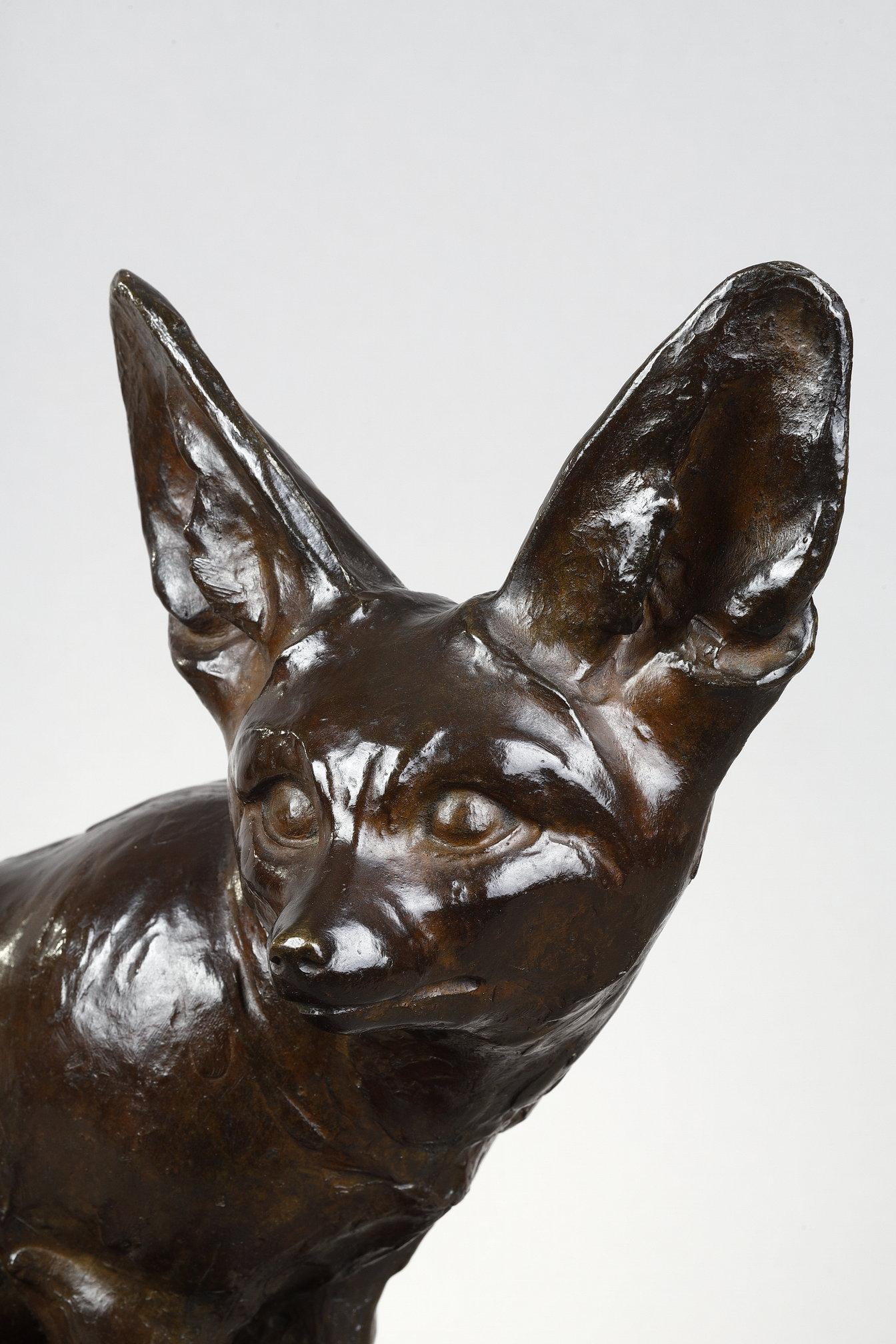 Fennec seated - Gold Figurative Sculpture by Edouard Marcel Sandoz