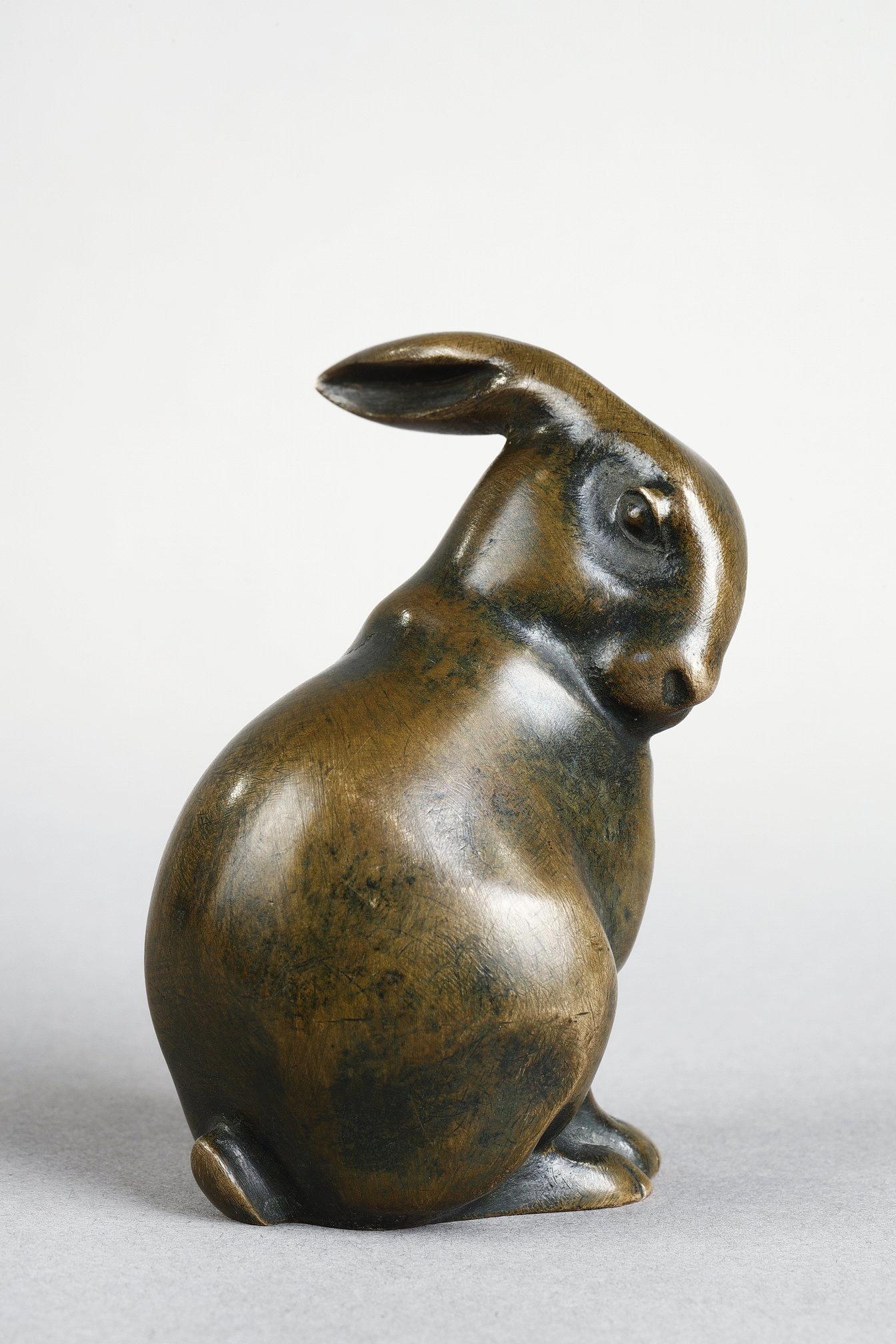 Rabbit seated 1
