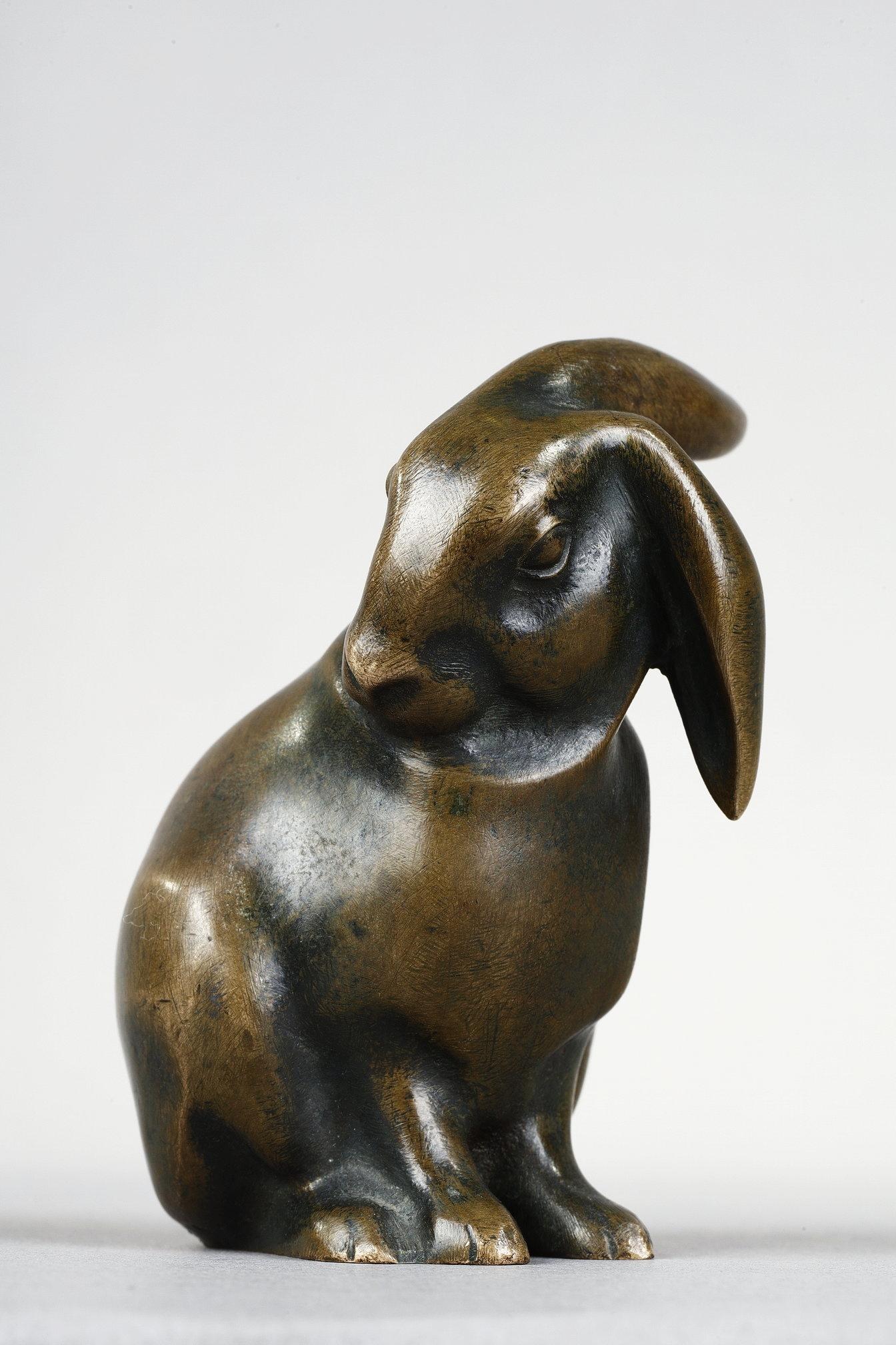 Edouard Marcel Sandoz Figurative Sculpture - Rabbit seated