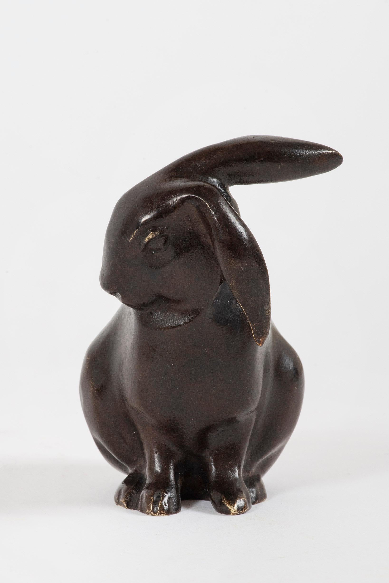 Edouard-Marcel Sandoz Figurative Sculpture - Lapin assis, sitted rabbit, Sandoz, sculpture, Animal, Bronze, 20's century