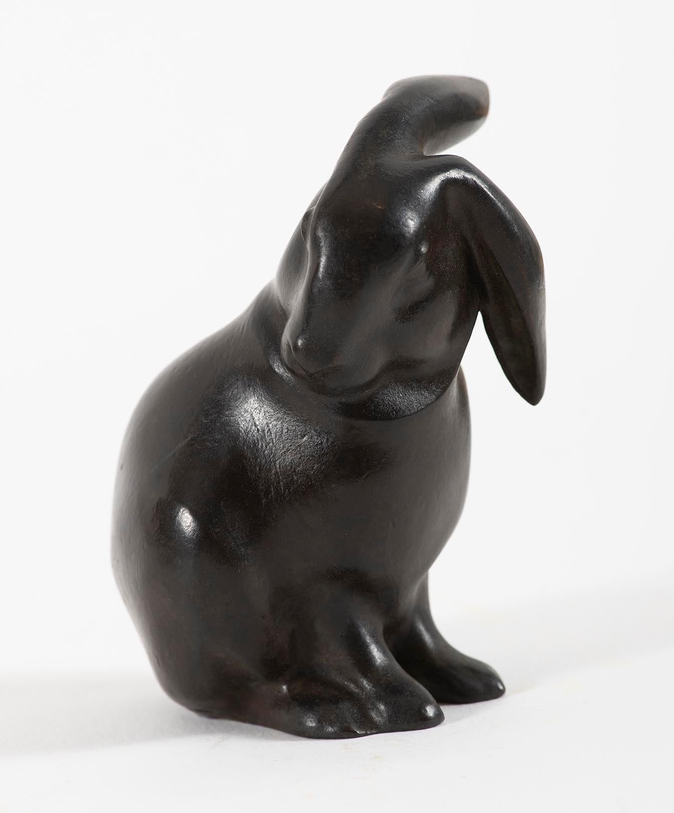 Edouard-Marcel Sandoz Figurative Sculpture - Lapin assis, tête tournée, Sandoz, 1910's, bronze, animal, rabbits, rare proof