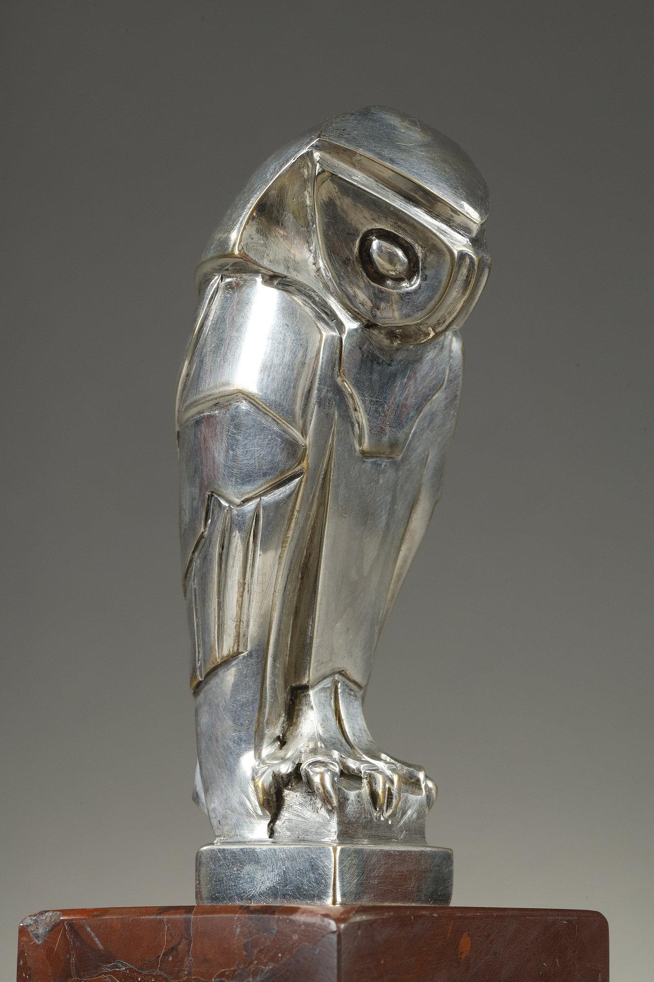 Figurative Sculpture de Edouard-Marcel Sandoz - Búho