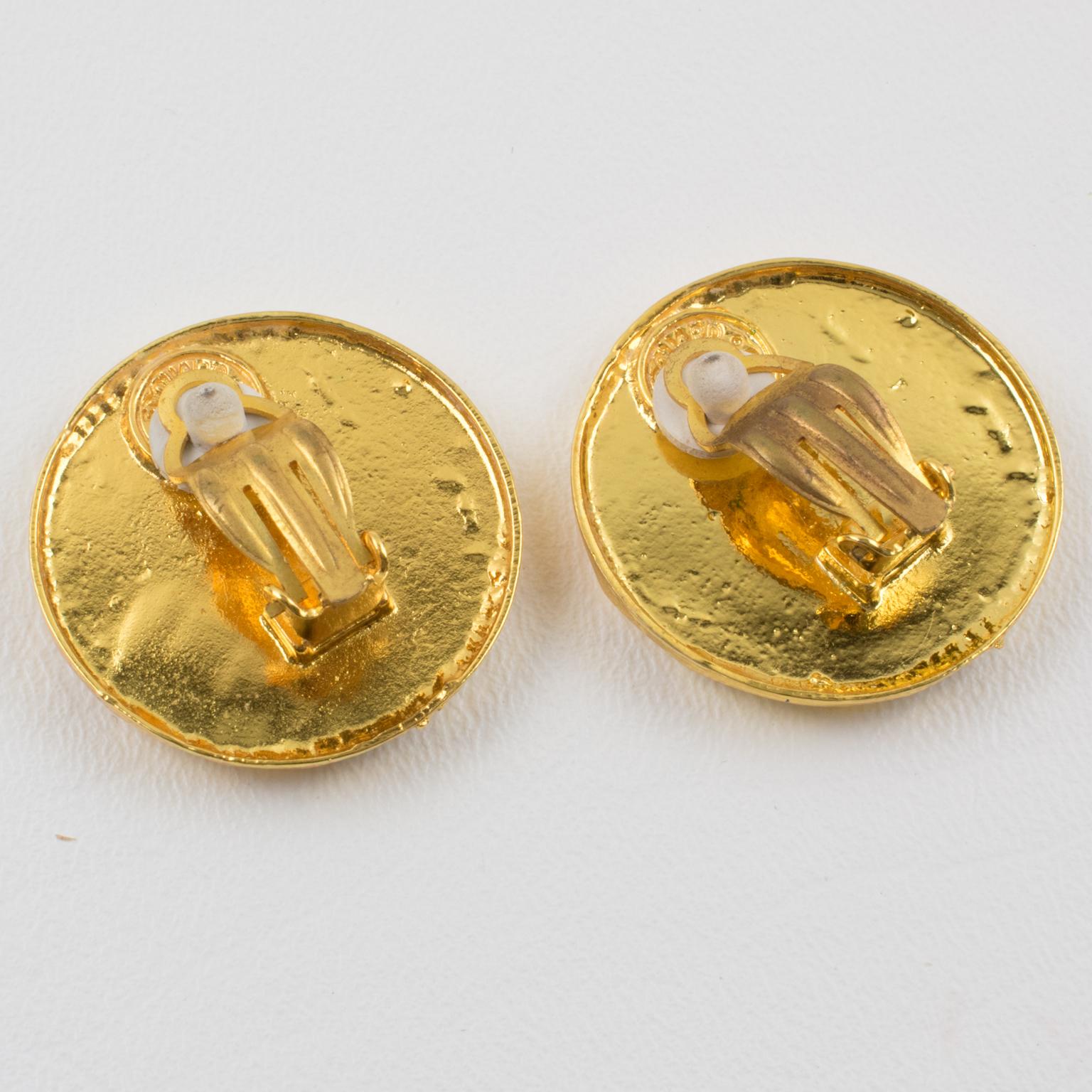 Boucles d'oreilles à clip édouard Rambaud en fausse fourrure léopard Excellent état à Atlanta, GA
