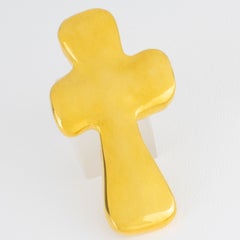 Edouard Rambaud Broche Croix en métal doré