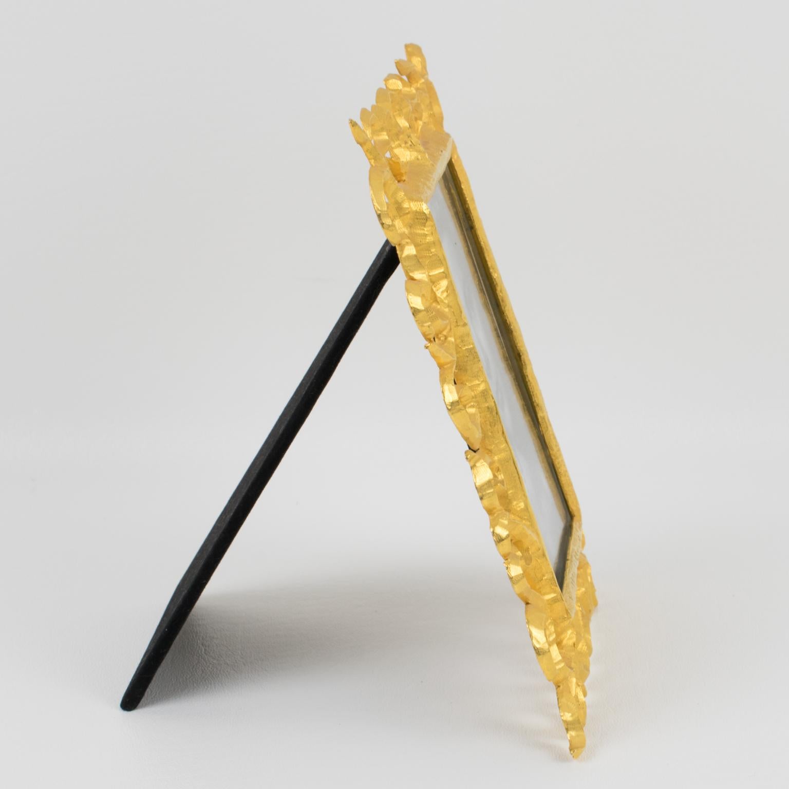 Edouard Rambaud París Marco de metal dorado ornamentado, hacia 1990 Francés en venta