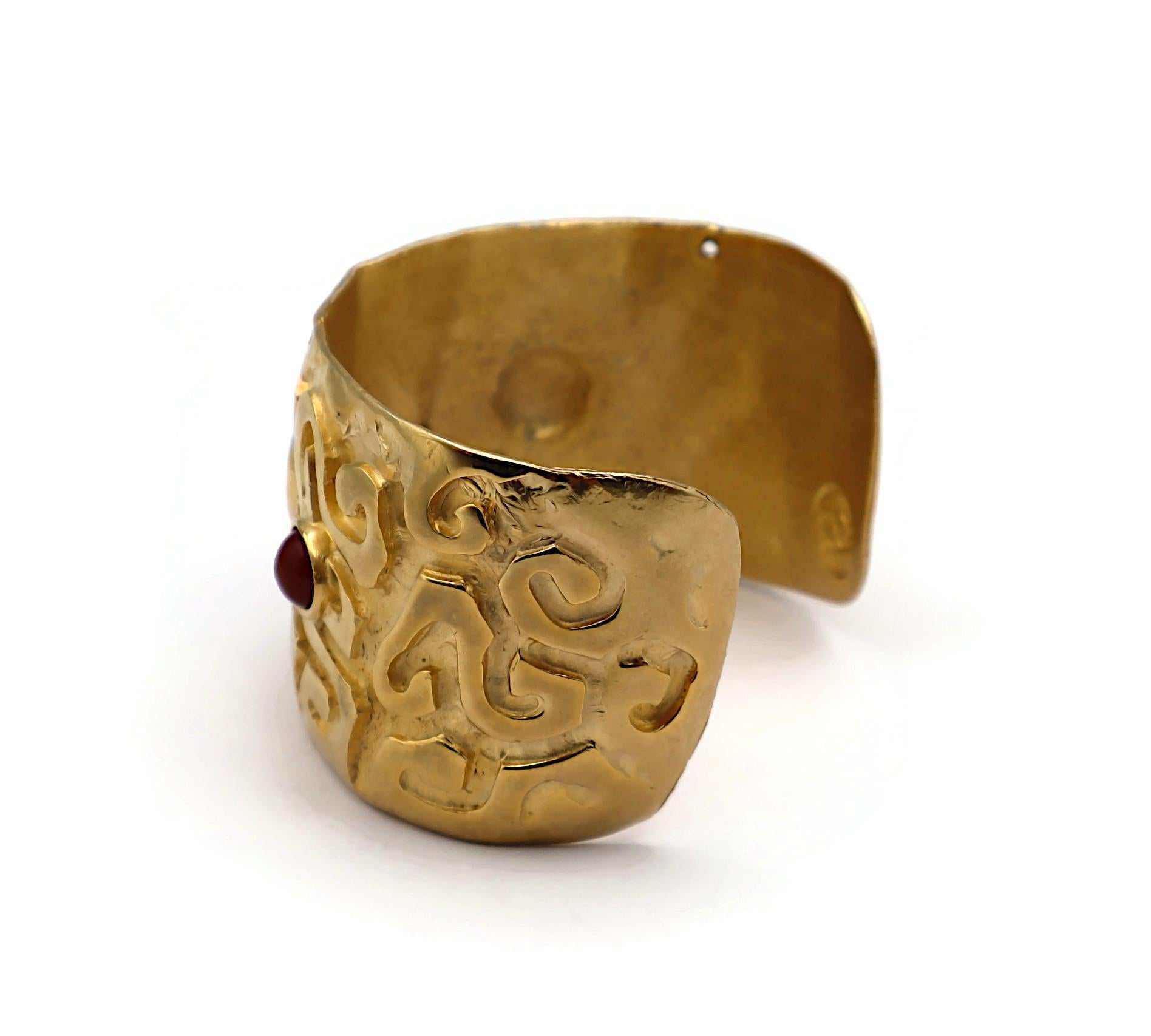 EDOUARD RAMBAUD Vintage Gold Tone Glass Cabochons Cuff Bracelet For Sale 4