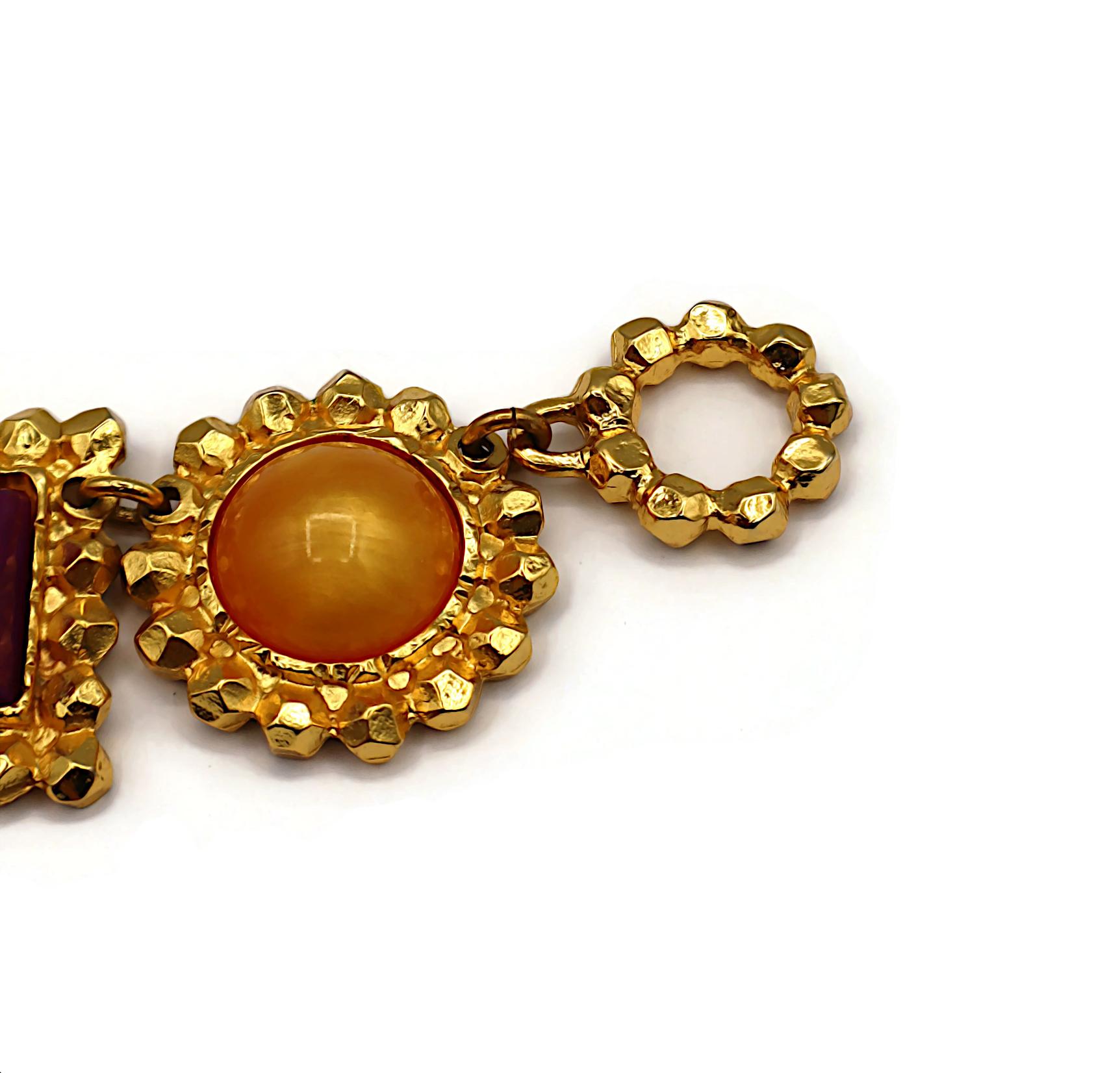 EDOUARD RAMBAUD Collana vintage con cabochon in resina e tonalità oro in vendita 5