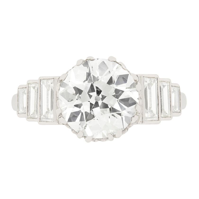 EDR Certified 3.17 Carat Art Deco Diamond Engagement Ring with Set Shoulders For Sale