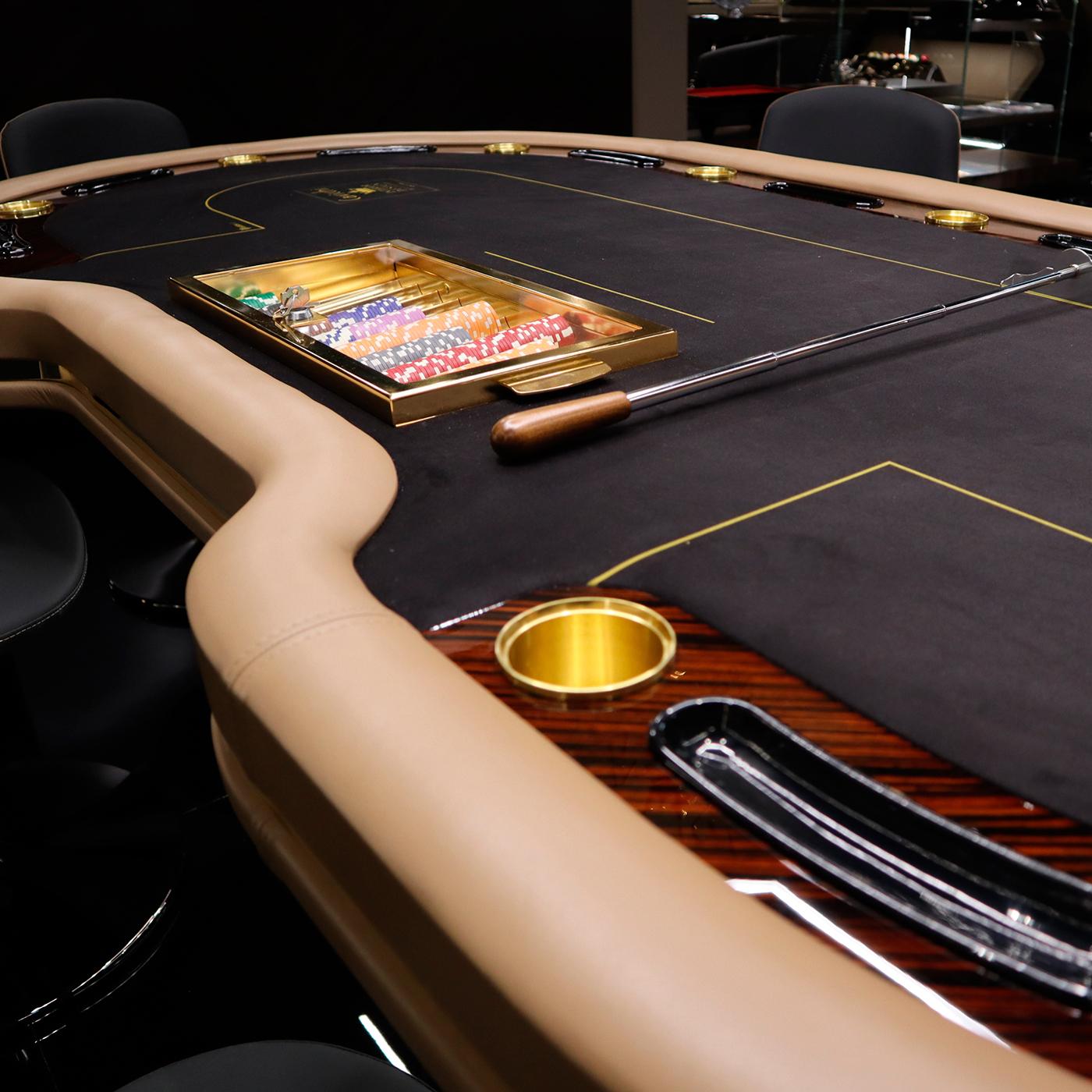luxury poker table